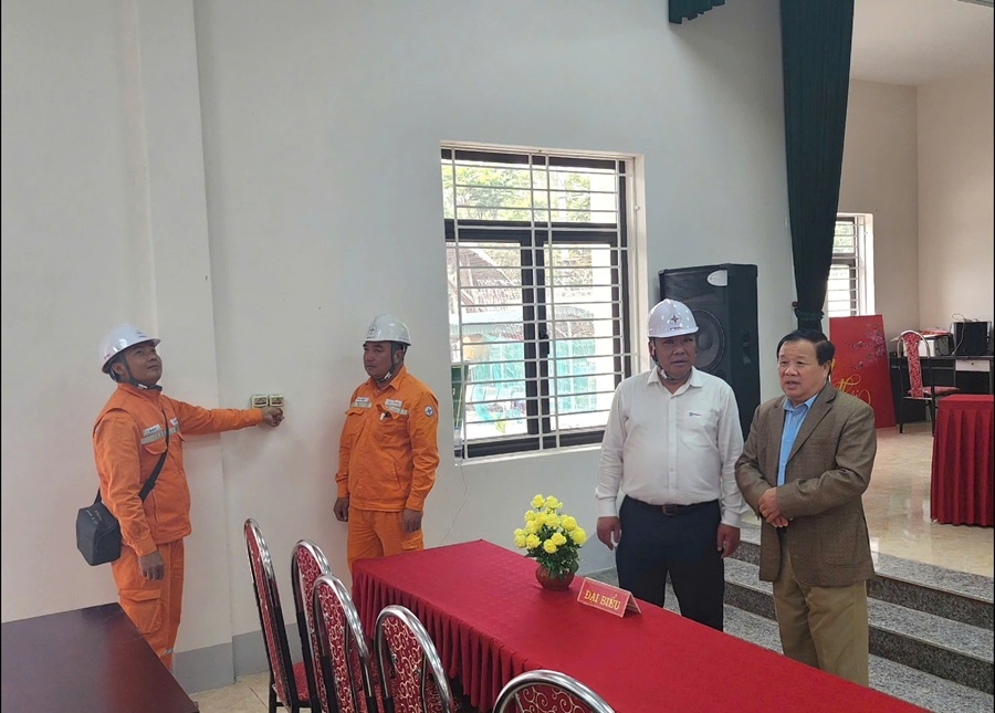 Tổng công ty Điện lực miền Bắc sẵn sàng cấp điện an toàn, ổn định cho 11.592 đơn vị bầu cử ngày 15/3/2026 - Ảnh 1.