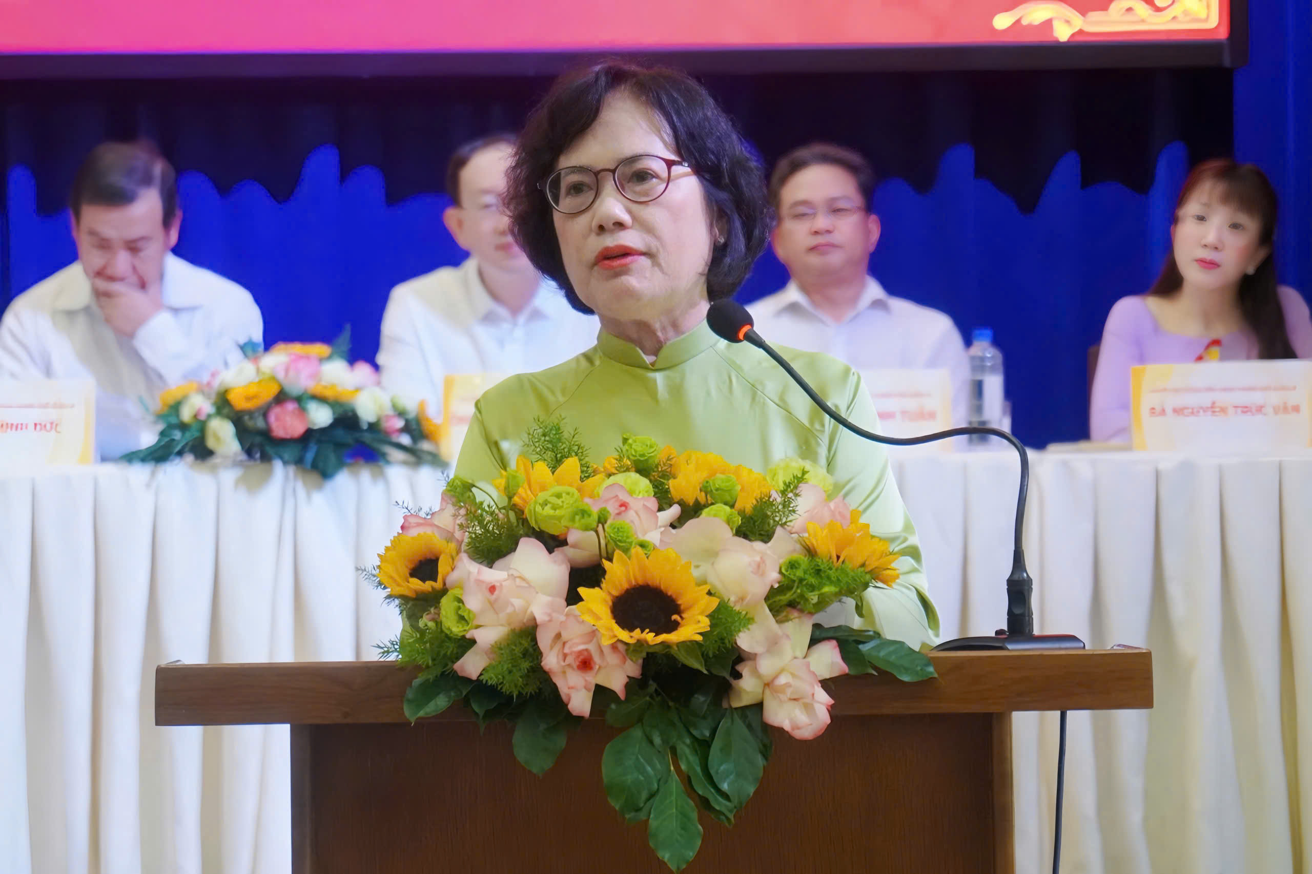 Bà Ung Thị Xuân Hương ứng cử ĐBQH khoá XVI tại Tp.Hồ Chí Minh - Ảnh 2.