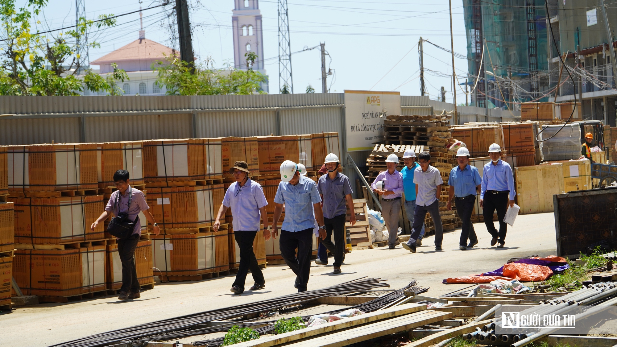 Cận cảnh đại c&ocirc;ng trường t&aacute;i định cư ven s&ocirc;ng C&agrave; Ty, gấp r&uacute;t về đ&iacute;ch nhưng c&ograve;n nhiều &ldquo;n&uacute;t thắt&rdquo; - Ảnh 10.