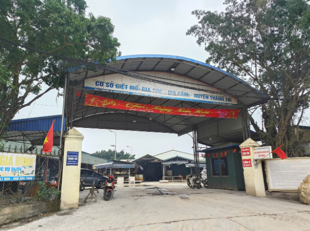 Đường dây “thịt bẩn” 300 tấn tuồn vào trường học: Trạm trưởng "bảo kê" vì lương thấp? - Ảnh 3.