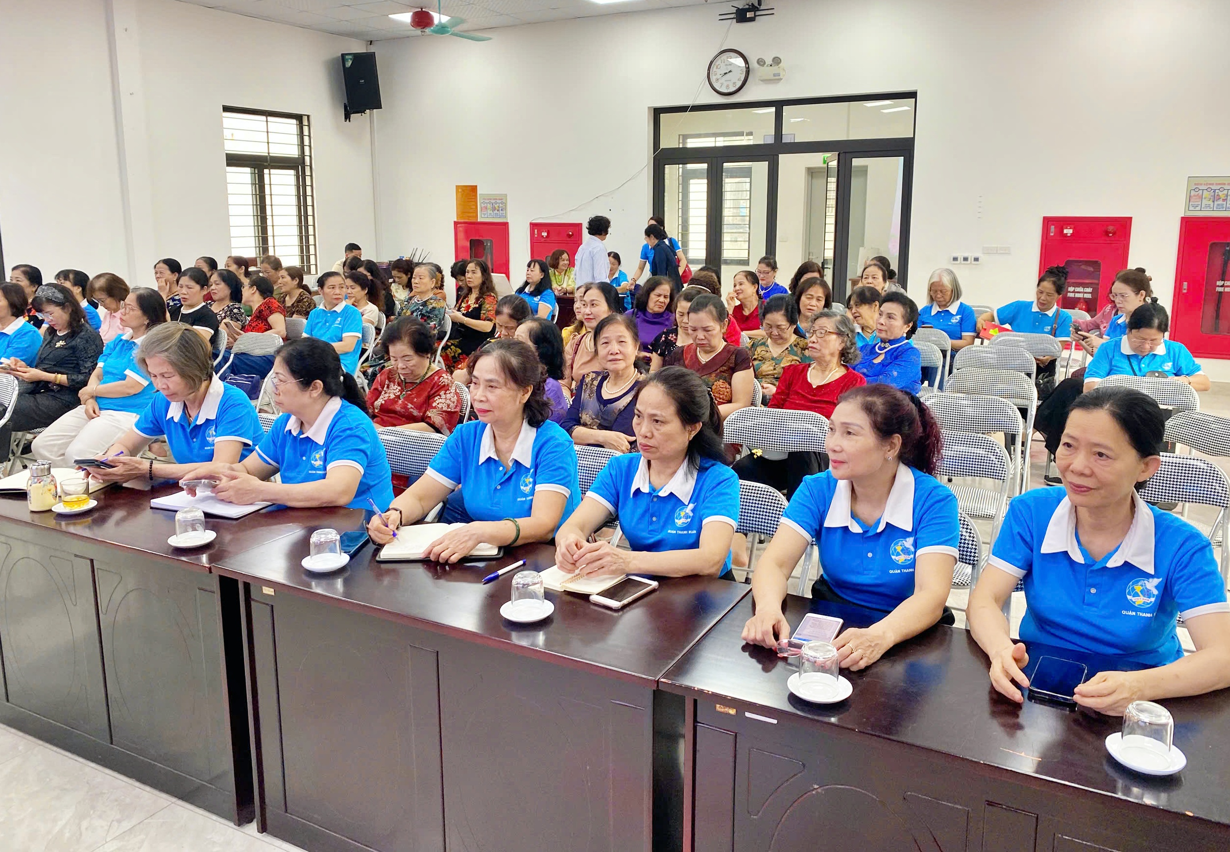 Hội Luật gia Tp.Hà Nội đẩy mạnh tuyên truyền phòng, chống bạo lực gia đình tới người dân - Ảnh 1.