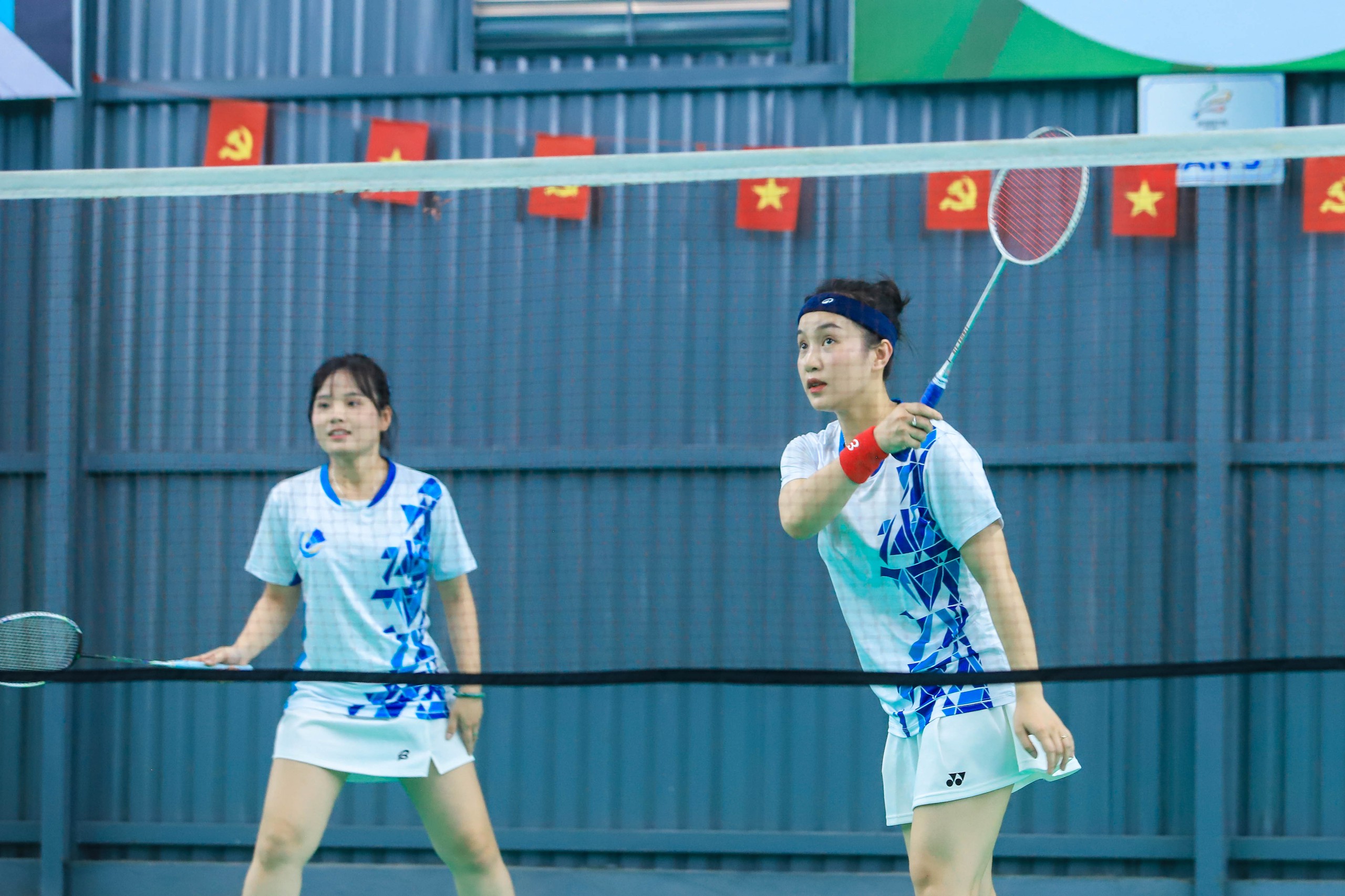 Giải Cầu l&ocirc;ng ch&agrave;o mừng 25 năm Tạp ch&iacute; Đời sống v&agrave; Ph&aacute;p luật ra số b&aacute;o đầu ti&ecirc;n- Ảnh 3.