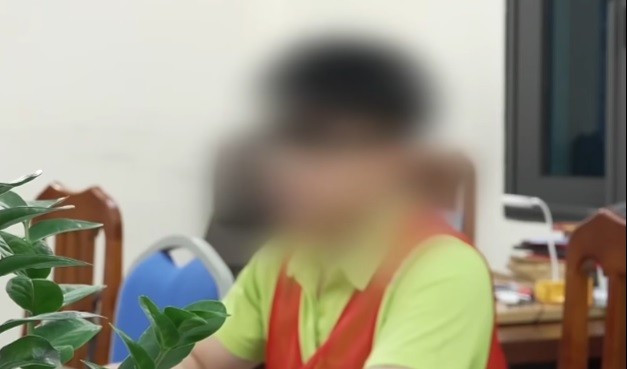 Đường dây “thịt bẩn” 300 tấn tuồn vào trường học: Trạm trưởng "bảo kê" vì lương thấp? - Ảnh 2.