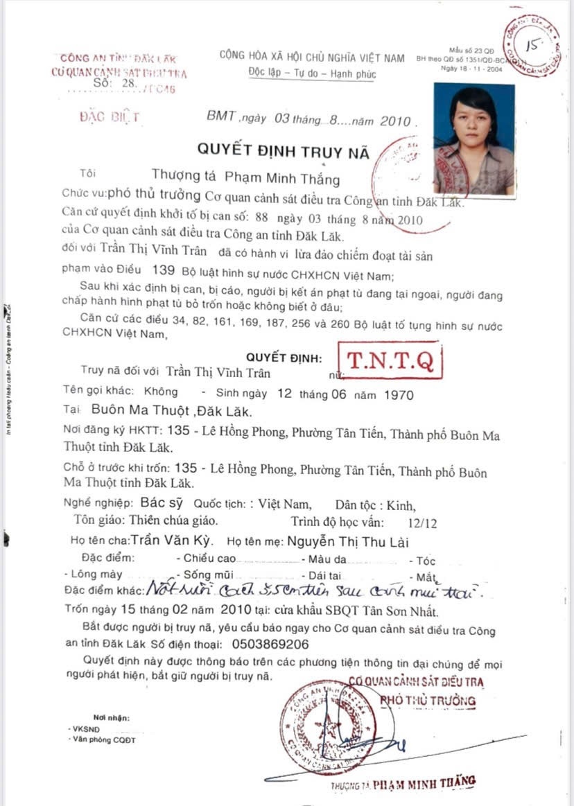 Truy nã đặc biệt nữ bác sĩ chiếm đoạt hơn 5 tỷ đồng rồi bỏ trốn - Ảnh 1.