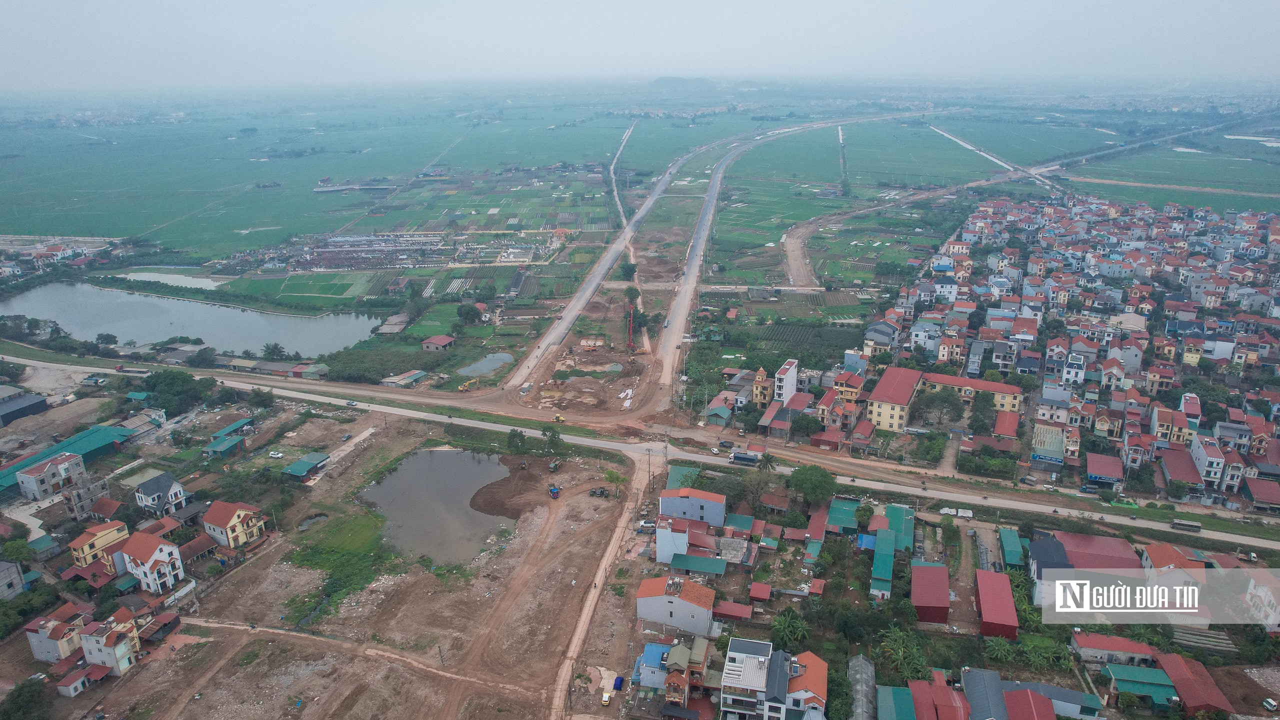 Toàn cảnh tuyến Vành đai 4 từ Cao tốc Nội Bài - Lào Cai đến cầu Hồng Hà- Ảnh 3.