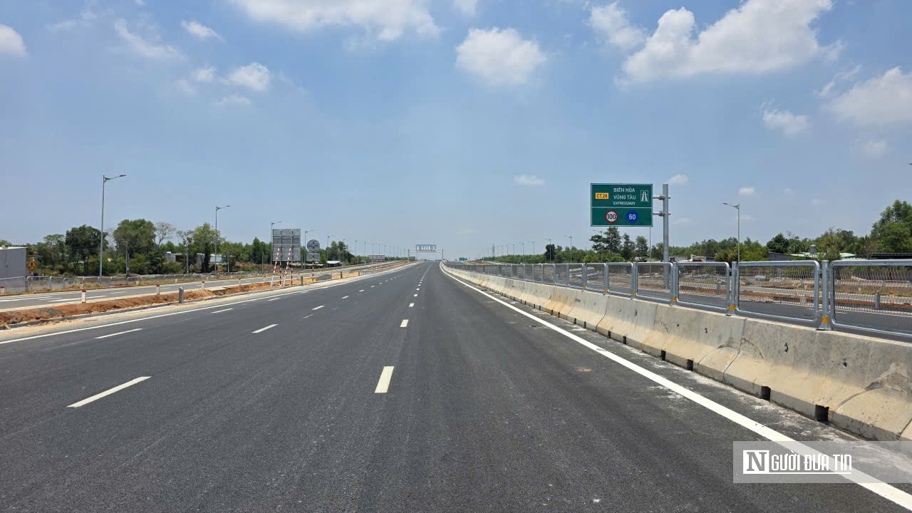 Cao tốc Bi&ecirc;n H&ograve;a &ndash; Vũng T&agrave;u &ldquo;chạy nước r&uacute;t&rdquo; trước ng&agrave;y th&ocirc;ng xe - Ảnh 14.