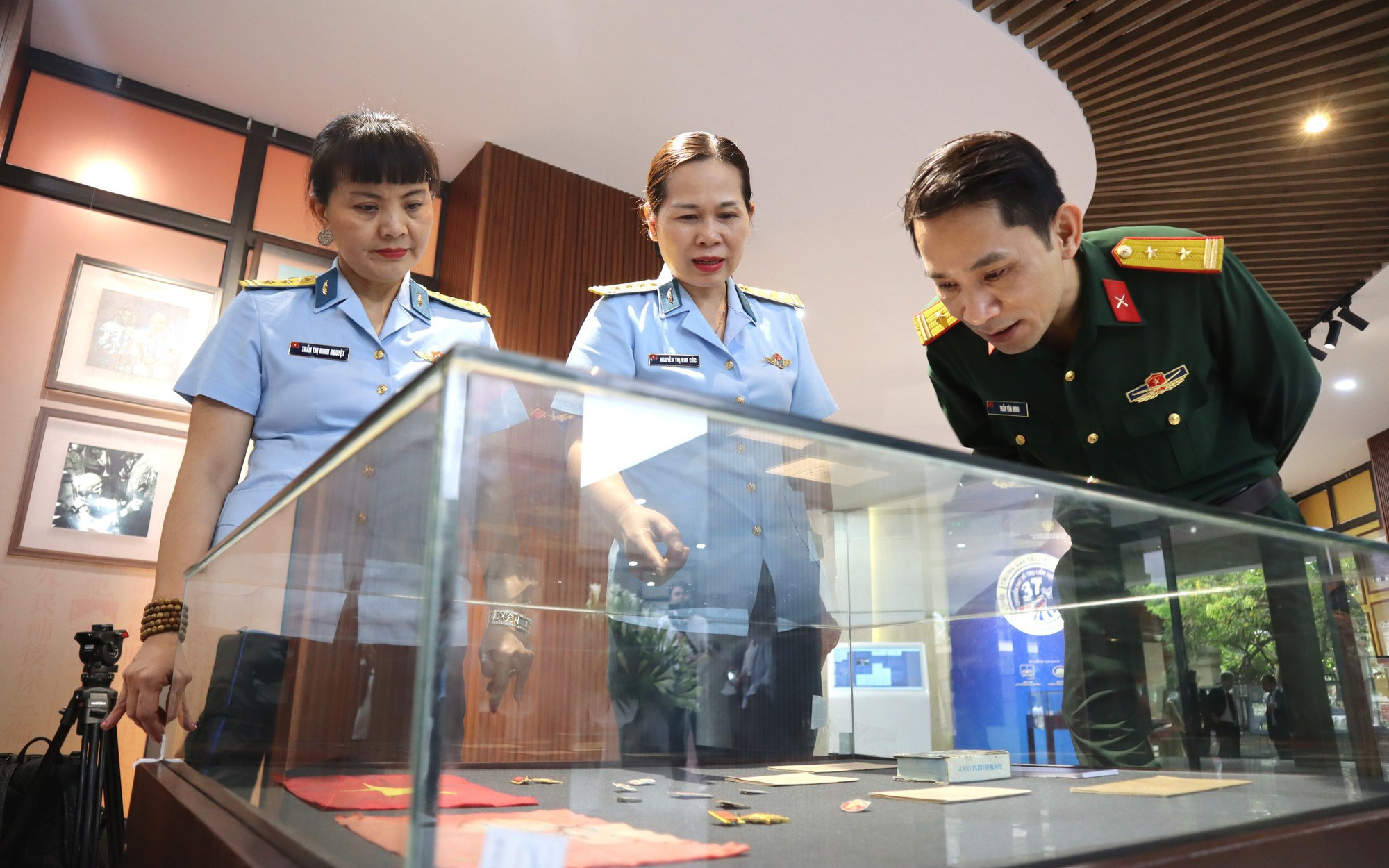 Triển Lãm Kỷ Niệm 65 Năm Chuyến Bay Đầu Tiên Của Con Người Vào Vũ Trụ