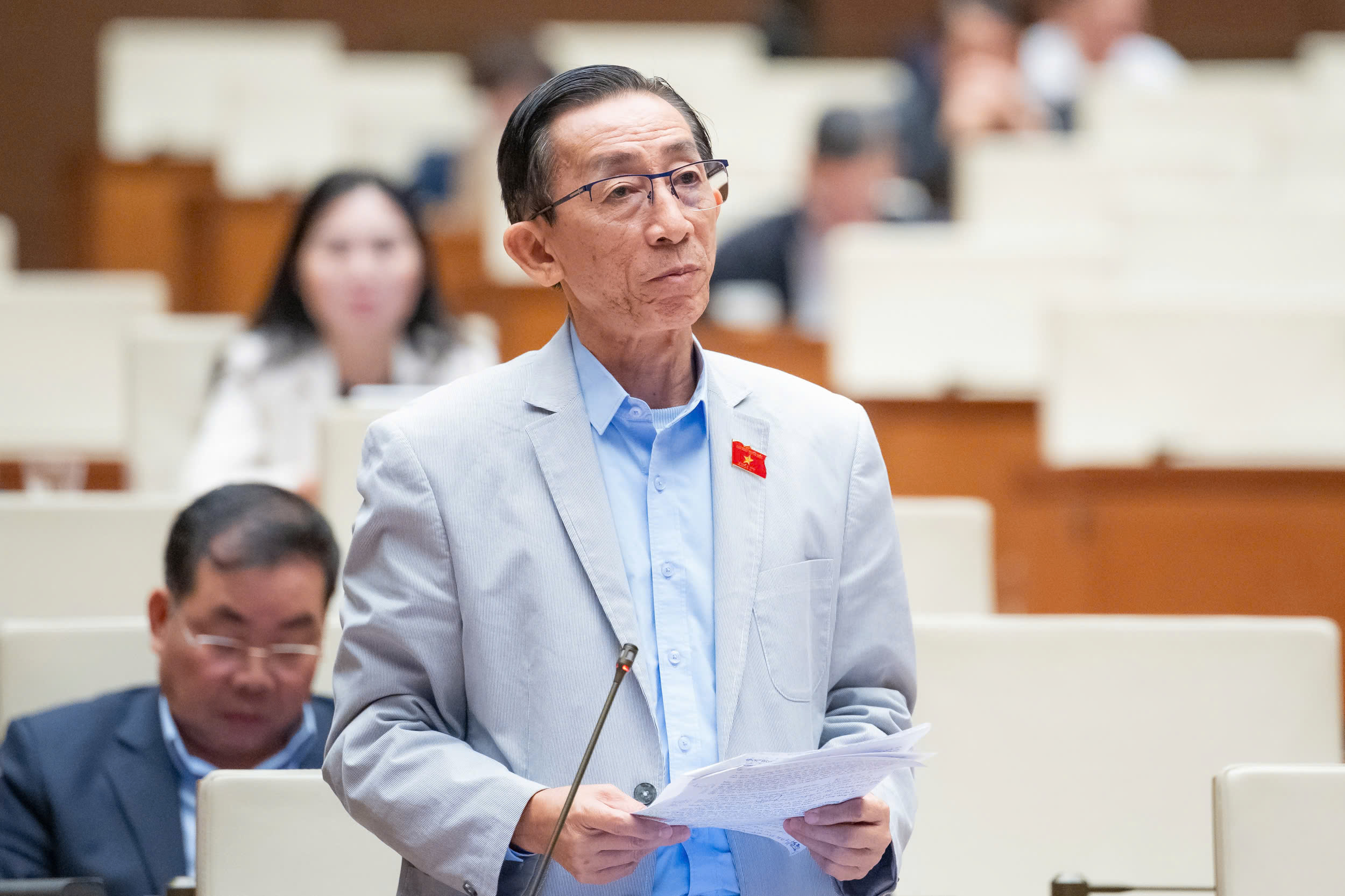 Đại biểu đề xuất giảm thuế với xăng, dầu về 0 đến hết năm 2026- Ảnh 2.