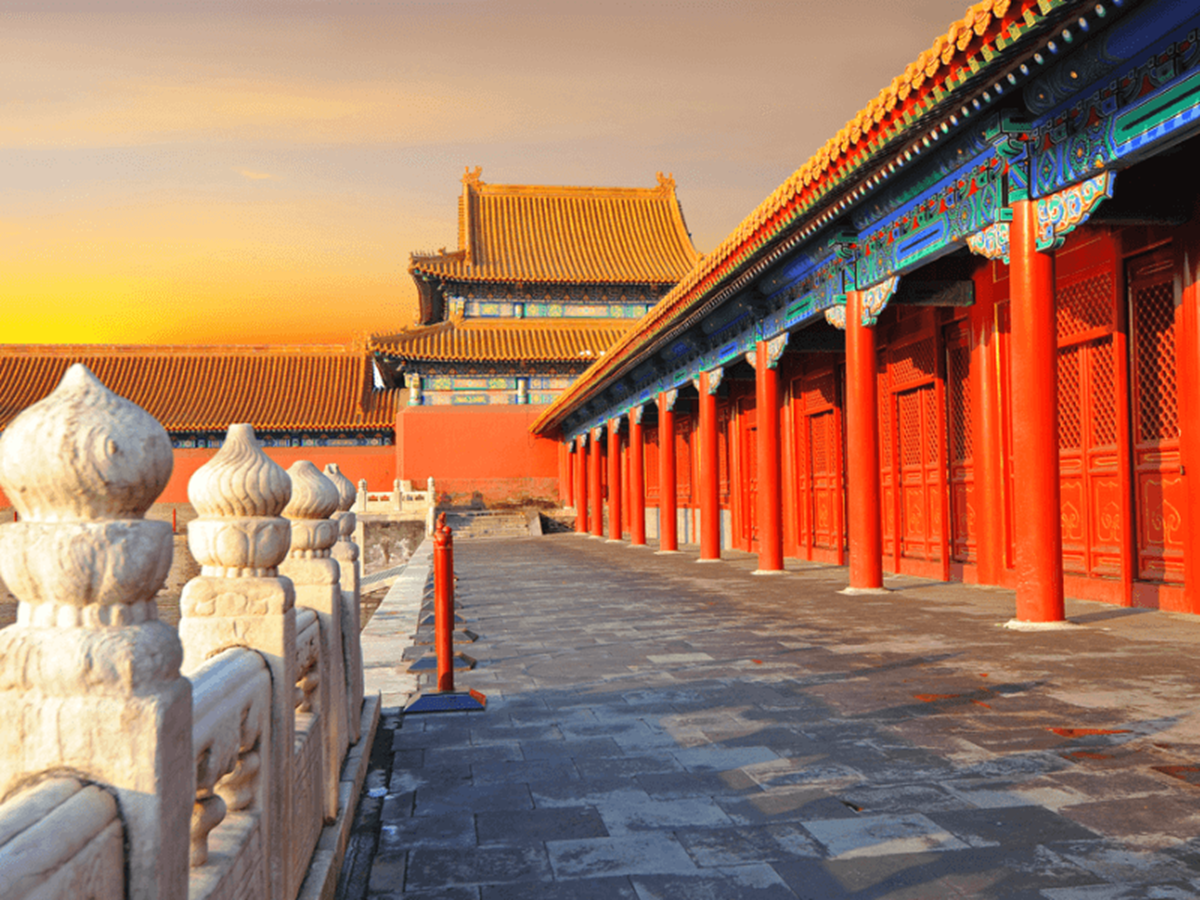 Tại sao Tử Cấm Thành cứ sau 5h chiều là bất ngờ “lạnh toát”, tiếng kêu khóc thảm thiết có đúng là “Âm binh mượn đường”? - Ảnh 2.