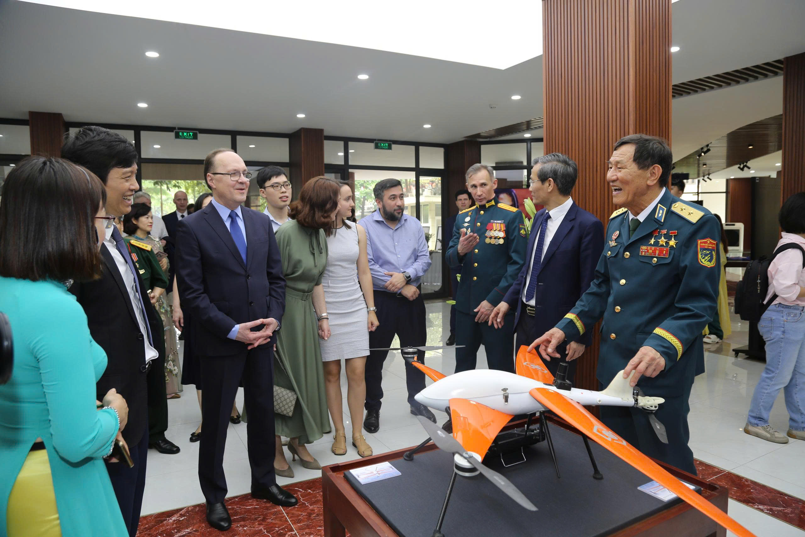 Ký ức về chuyến bay đưa người Việt Nam đầu tiên vào vũ trụ qua tài liệu lưu trữ - Ảnh 1.