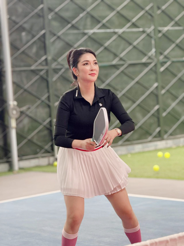 Hoa hậu nổi tiếng xinh đẹp nhưng không chọn hào quang showbiz, cuộc sống kín tiếng ở tuổi 41 - Ảnh 7.