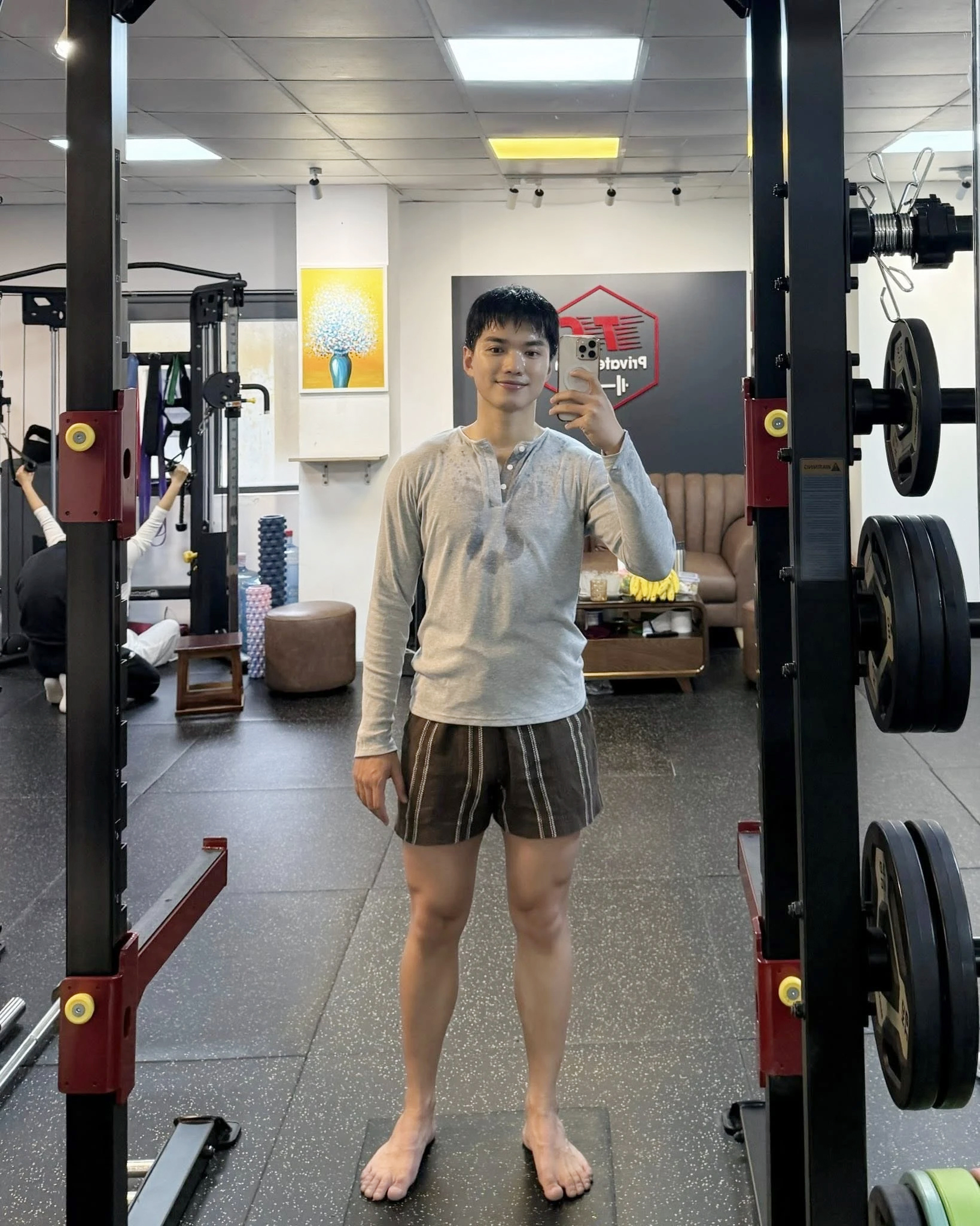 Đời thường phong trần, lãng tử gây sốt của nam MC gen Z của VTV- Ảnh 7.