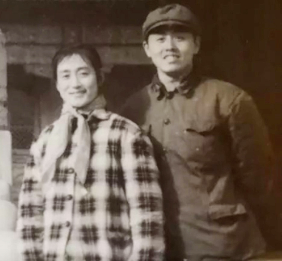 Hôn nhân viên mãn gần 6 thập kỷ của 