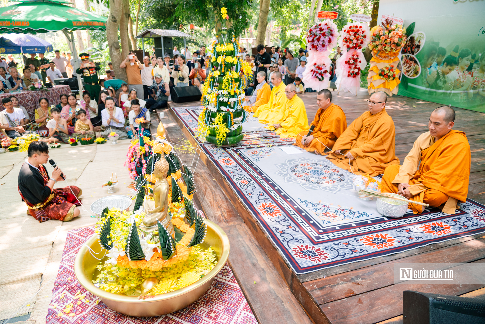 Độc đ&aacute;o c&aacute;c nghi thức Phật gi&aacute;o trong Tết Bunpimay của người L&agrave;o tại Đắk Lắk- Ảnh 1.