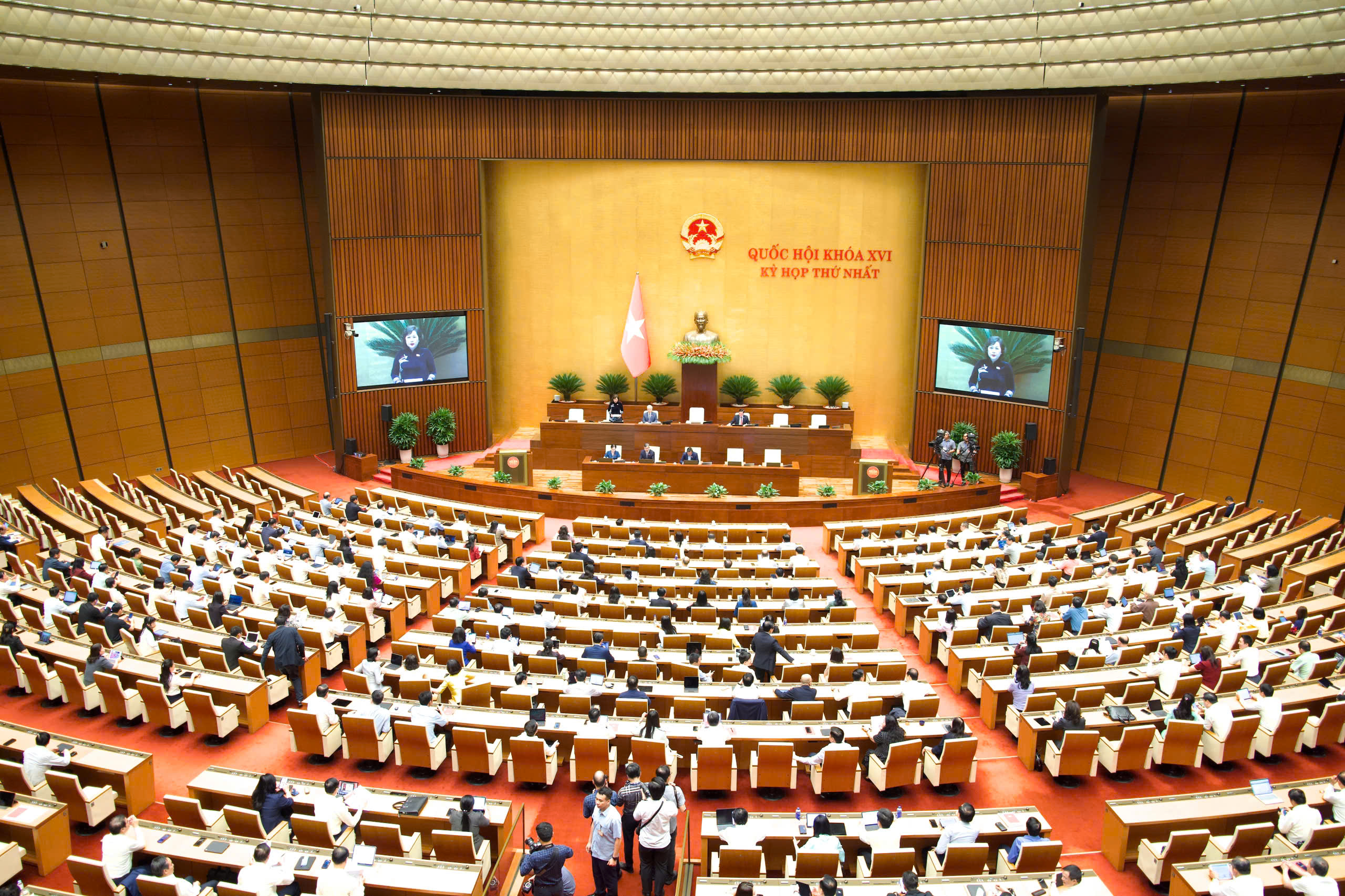 Quốc hội chốt giảm thuế với xăng, dầu về 0 đến hết tháng 6/2026- Ảnh 1.