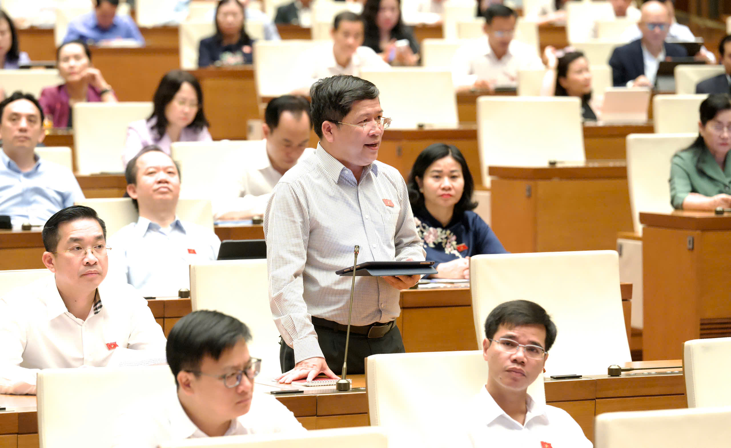 Sửa Luật Thủ đô: Phân quyền phải đi đôi với kiểm soát quyền lực- Ảnh 1.