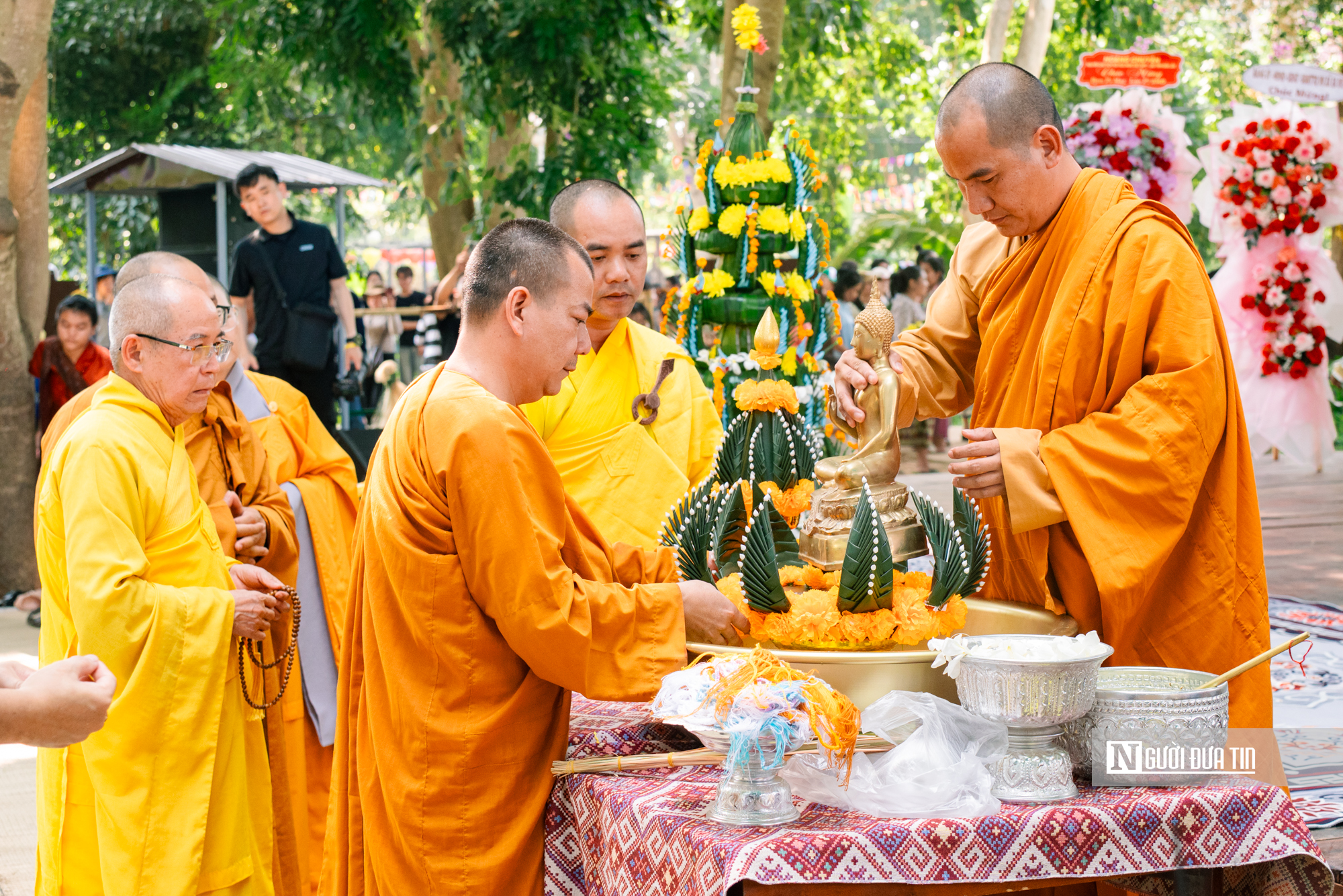 Độc đ&aacute;o c&aacute;c nghi thức Phật gi&aacute;o trong Tết Bunpimay của người L&agrave;o tại Đắk Lắk- Ảnh 5.
