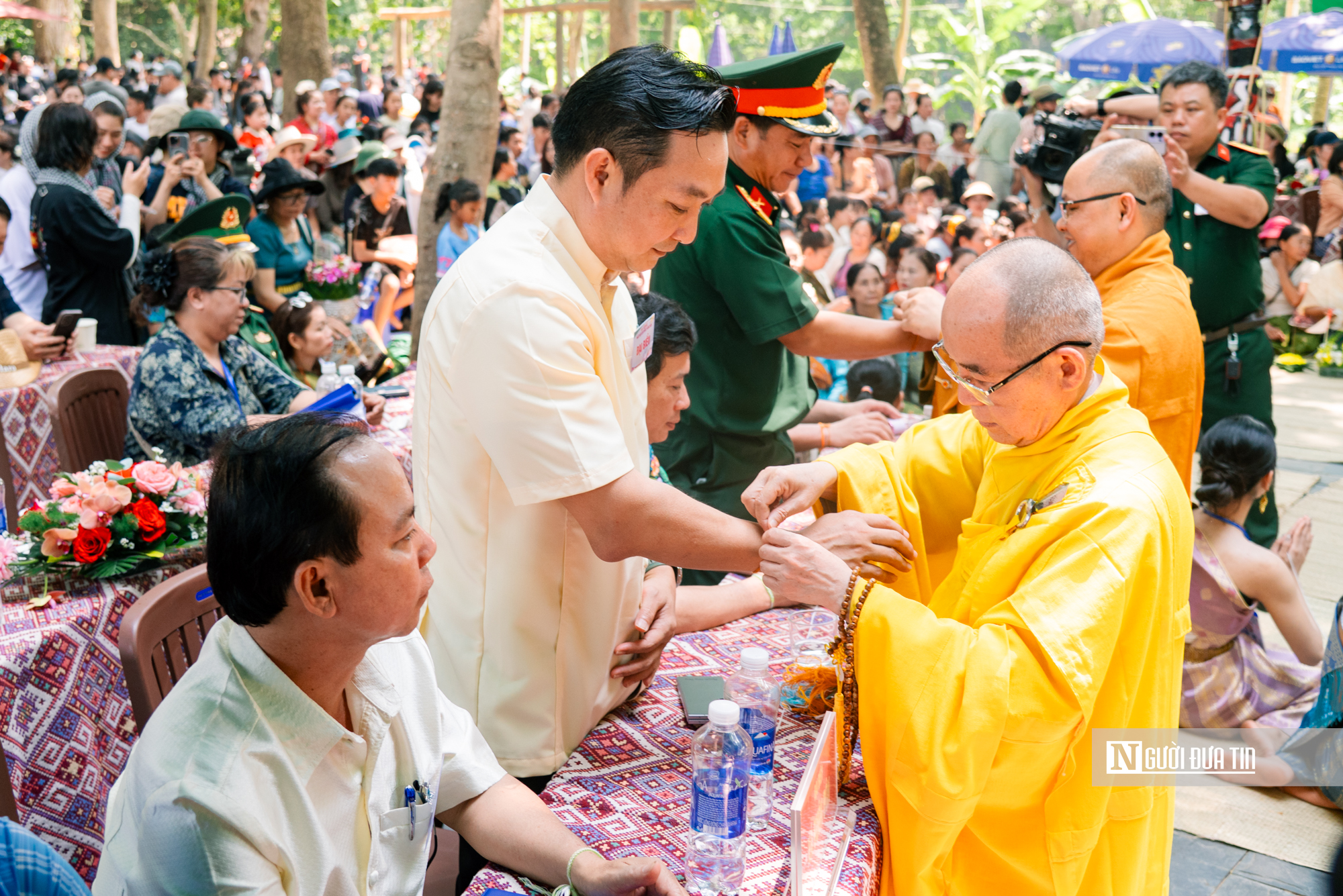 Độc đ&aacute;o c&aacute;c nghi thức Phật gi&aacute;o trong Tết Bunpimay của người L&agrave;o tại Đắk Lắk- Ảnh 12.