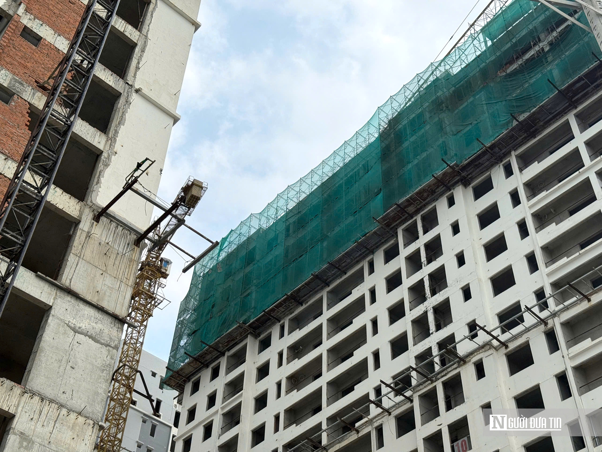 Nh&agrave; ở x&atilde; hội chưa xong, đường v&agrave;o cũng &ldquo;đứng b&aacute;nh&rdquo;, tỉnh L&acirc;m Đồng y&ecirc;u cầu xử l&yacute; dứt điểm- Ảnh 5.