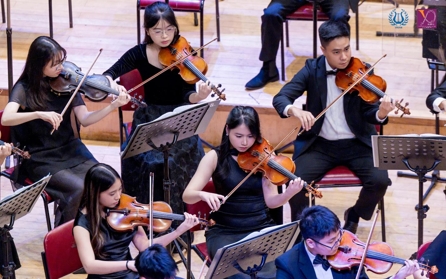 Hòa nhạc 'Melodies of Triumph': Đối thoại đa thanh giữa âm nhạc hàn lâm và đời sống Hà Nội