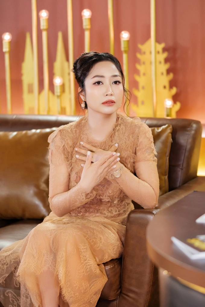 Nghệ sĩ Ốc Thanh Vân từng có những ngày rơi vào trạng thái mất cân bằng nghiêm trọng- Ảnh 3. Nghệ sĩ Ốc Thanh Vân từng có những ngày rơi vào trạng thái mất cân bằng nghiêm trọng- Ảnh 3.