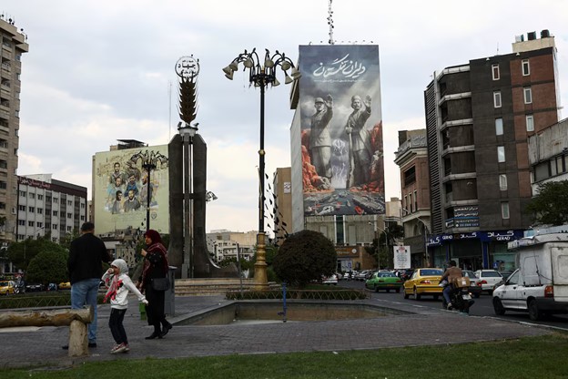 Mỹ bắt đầu phong tỏa các bến cảng của Iran, chính quyền Tehran đe dọa đáp trả- Ảnh 1. Mỹ bắt đầu phong tỏa các bến cảng của Iran, chính quyền Tehran đe dọa đáp trả- Ảnh 1.