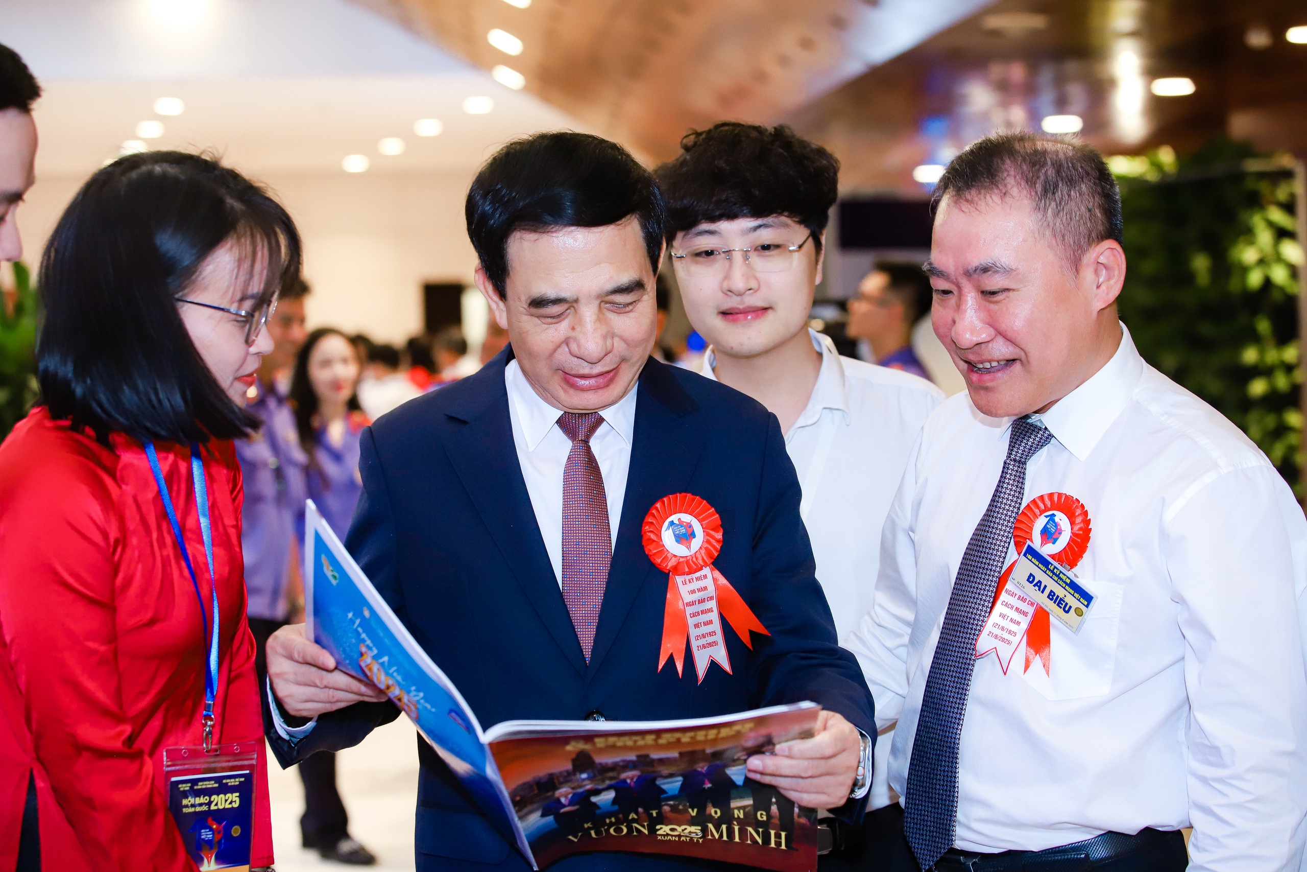 Đời sống và Pháp luật trước yêu cầu làm mới mình- Ảnh 2.