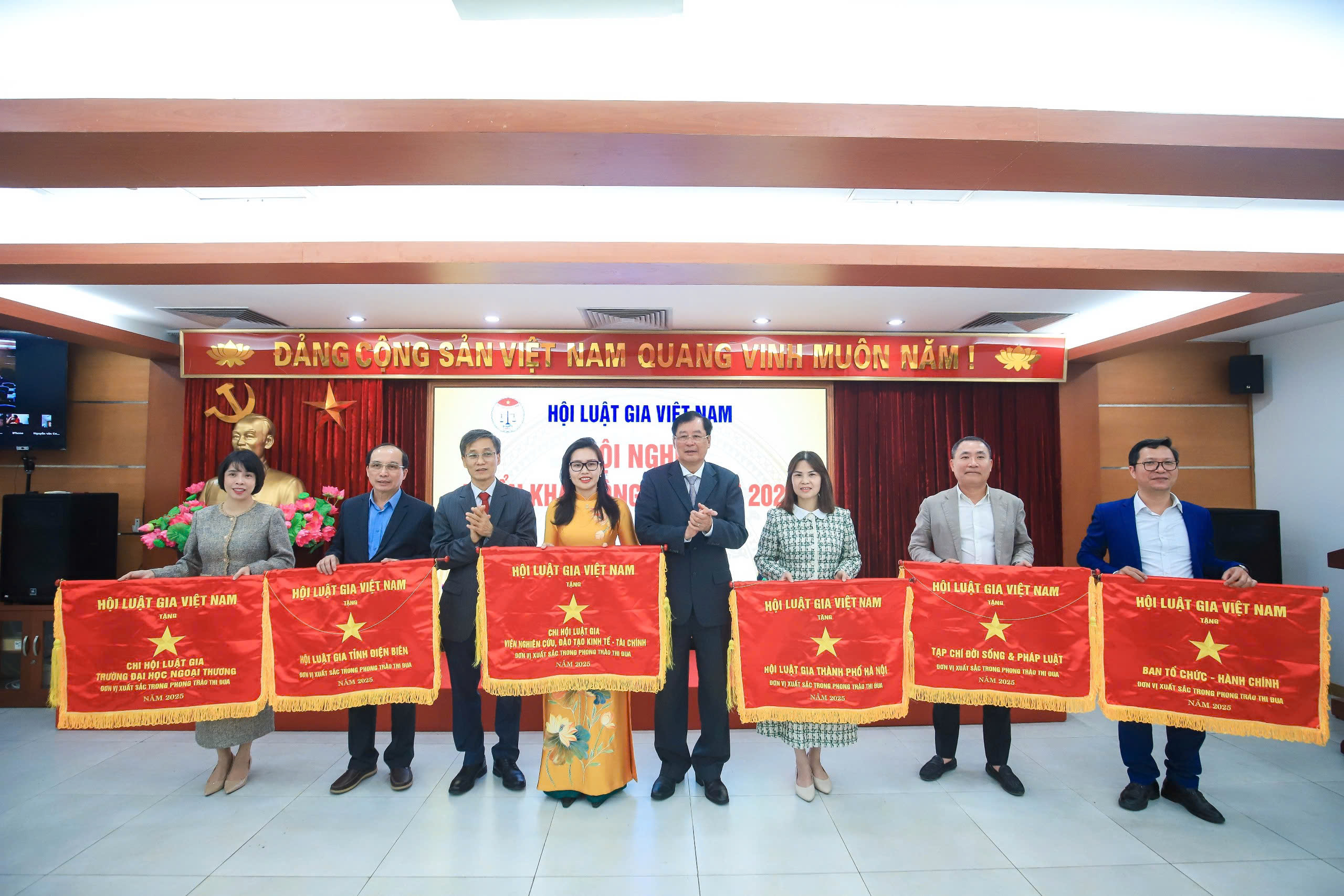 Đời sống và Pháp luật trước yêu cầu làm mới mình- Ảnh 3.