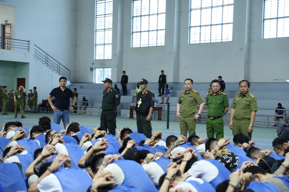 Bản án cho những kẻ lợi dụng không gian mạng để lừa đảo, chiếm đoạt tài sản- Ảnh 2.