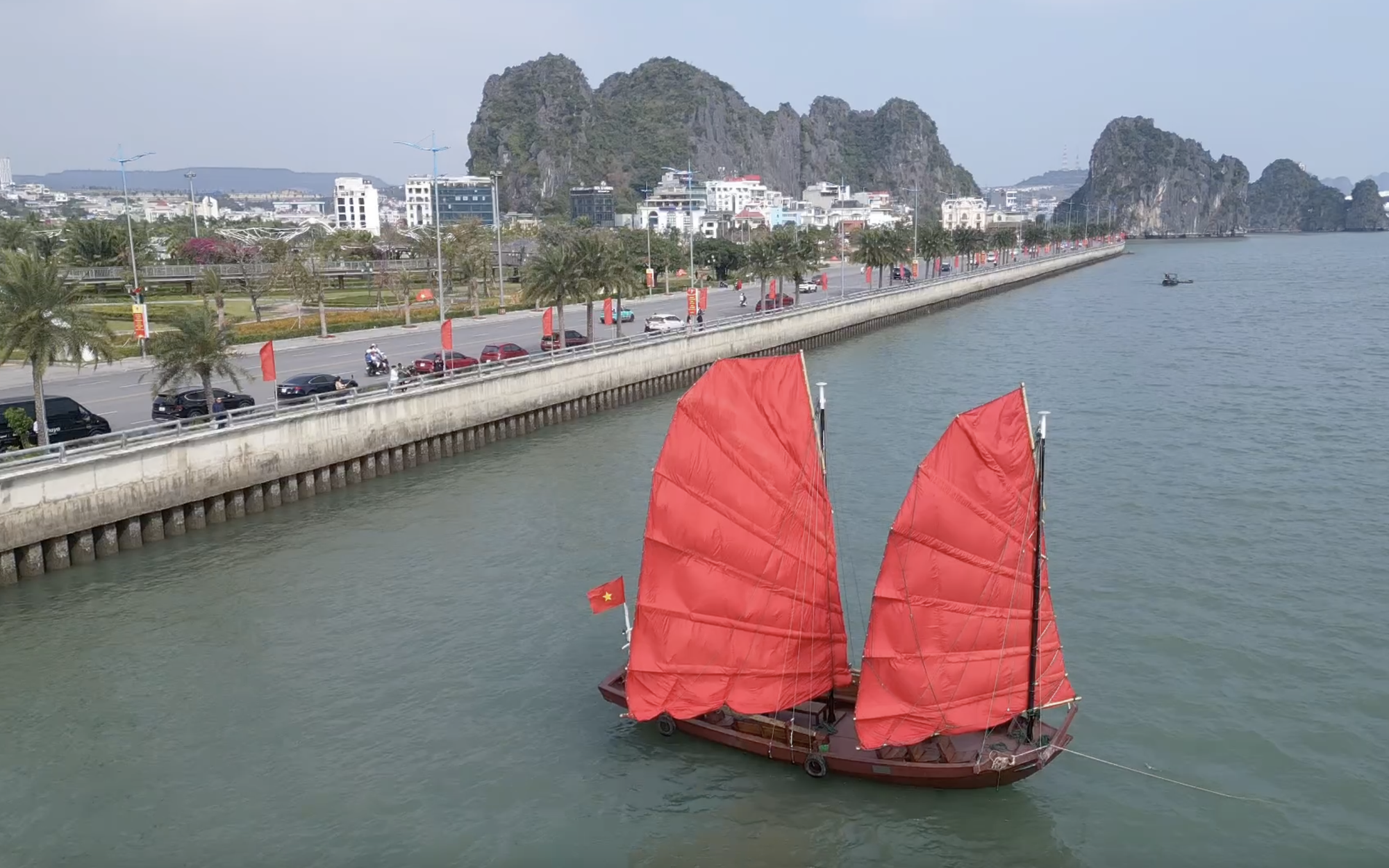 Quảng Ninh: Tập trung tháo gỡ khó khăn cho doanh nghiệp, quyết tâm lọt top các địa phương 100.000 tỷ- Ảnh 2.