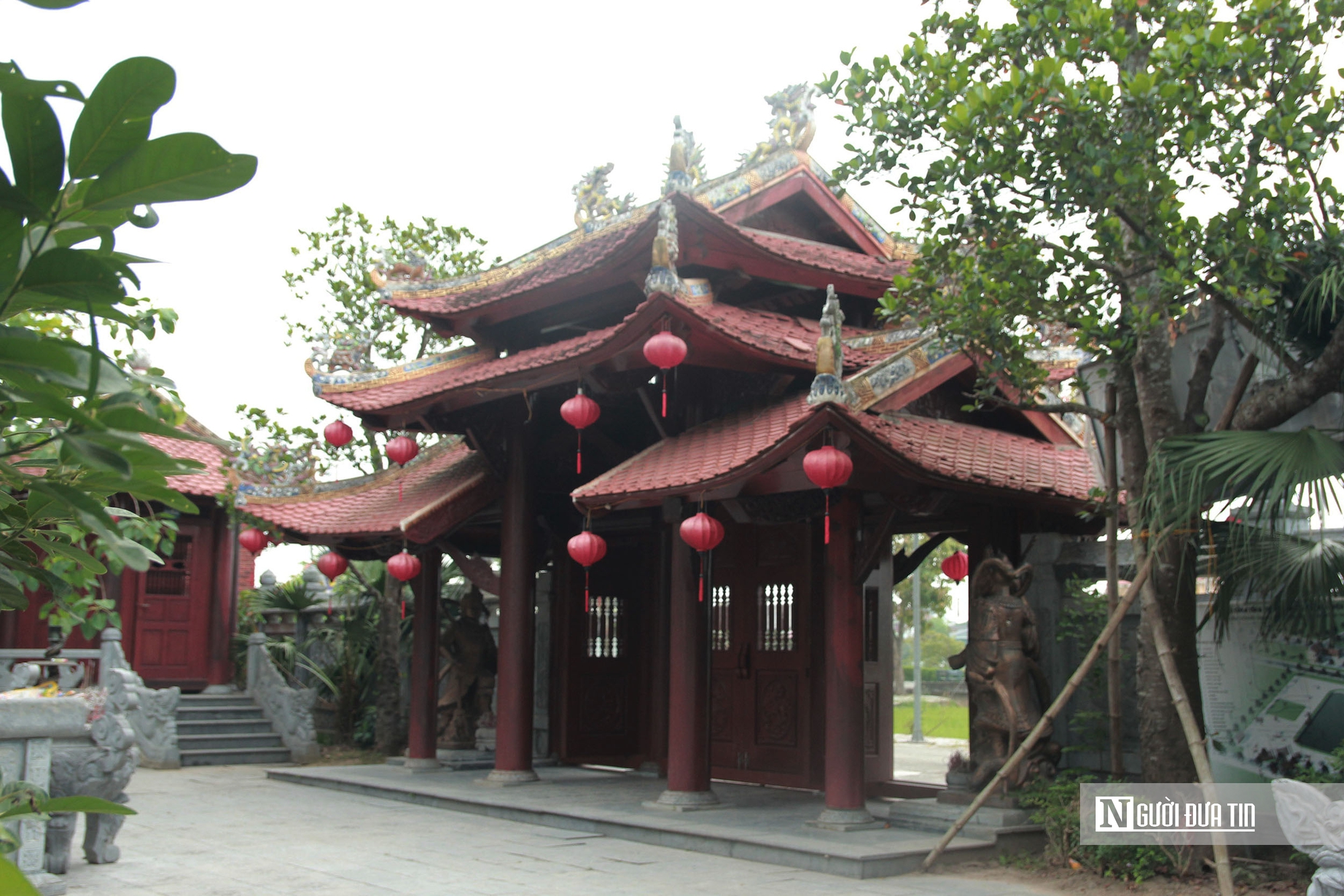 Mục sở thị những pho tượng d&aacute;t v&agrave;ng tại ng&ocirc;i đền giữa l&agrave;ng qu&ecirc; H&agrave; Tĩnh- Ảnh 10.