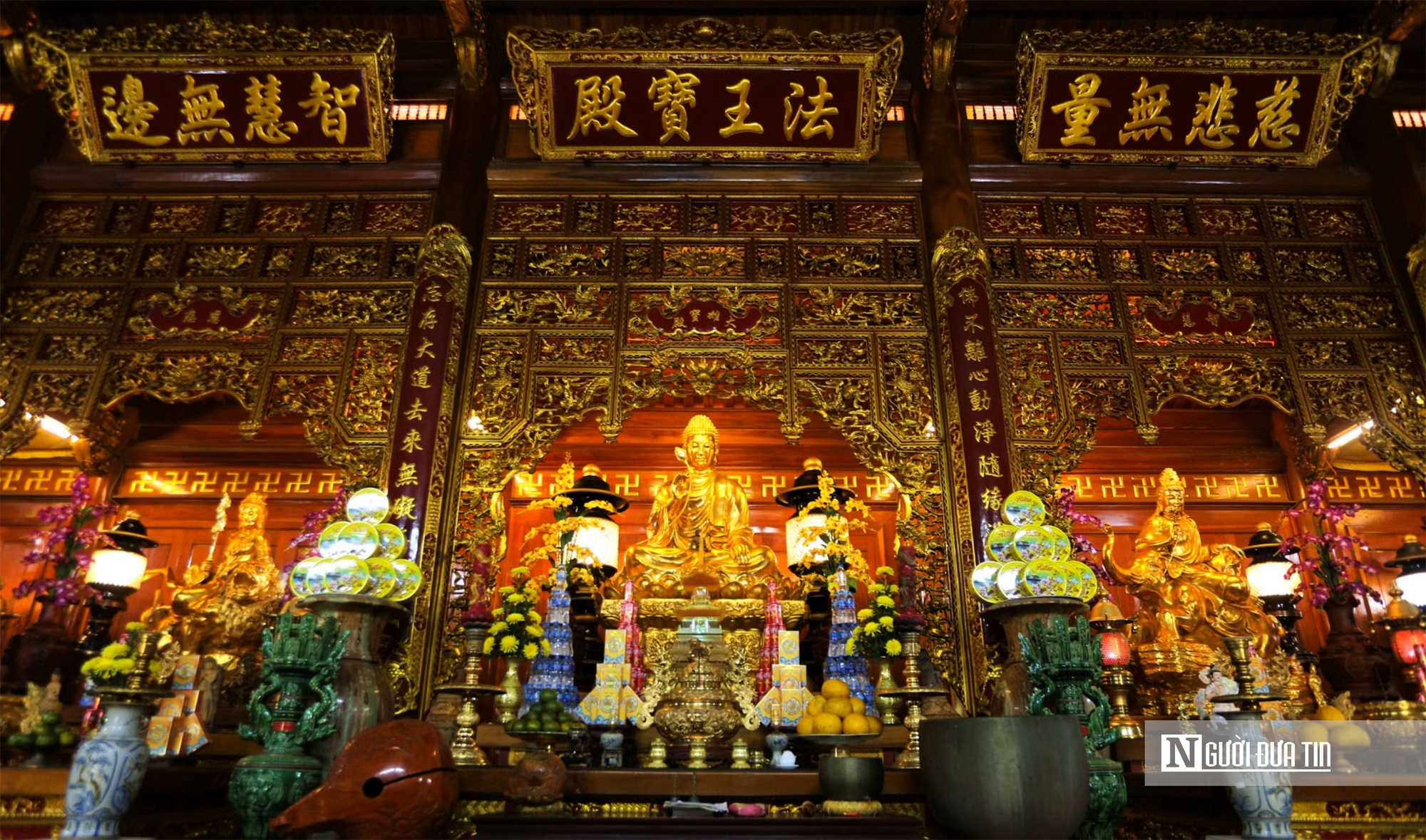 Mục sở thị những pho tượng dát vàng tại ngôi đền giữa làng quê Hà Tĩnh- Ảnh 6.