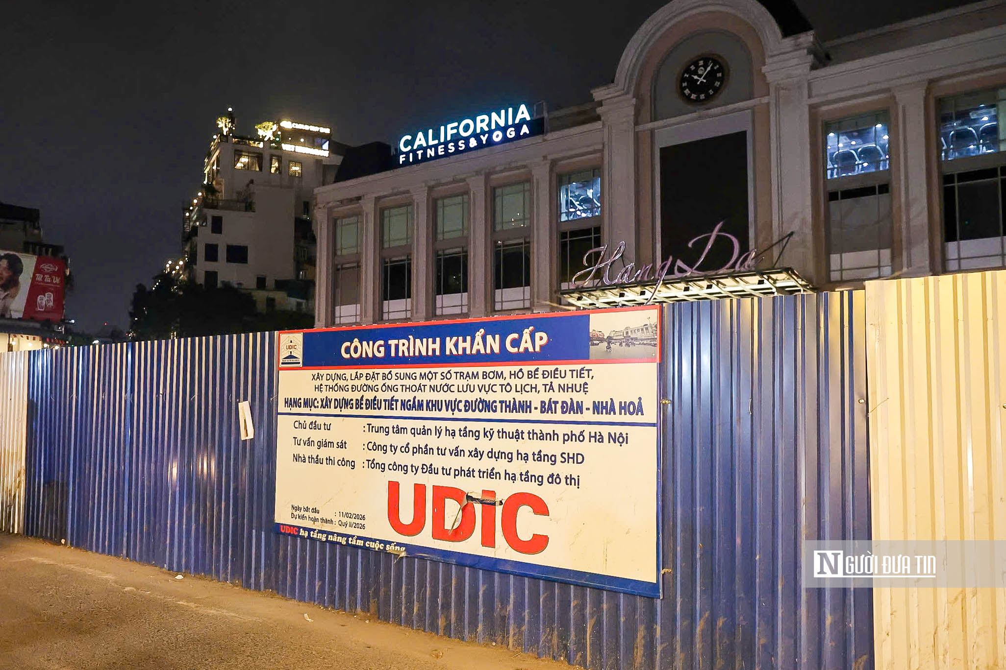 Cận cảnh thi c&ocirc;ng xuy&ecirc;n đ&ecirc;m c&ocirc;ng tr&igrave;nh chống ngập ở H&agrave; Nội- Ảnh 2.