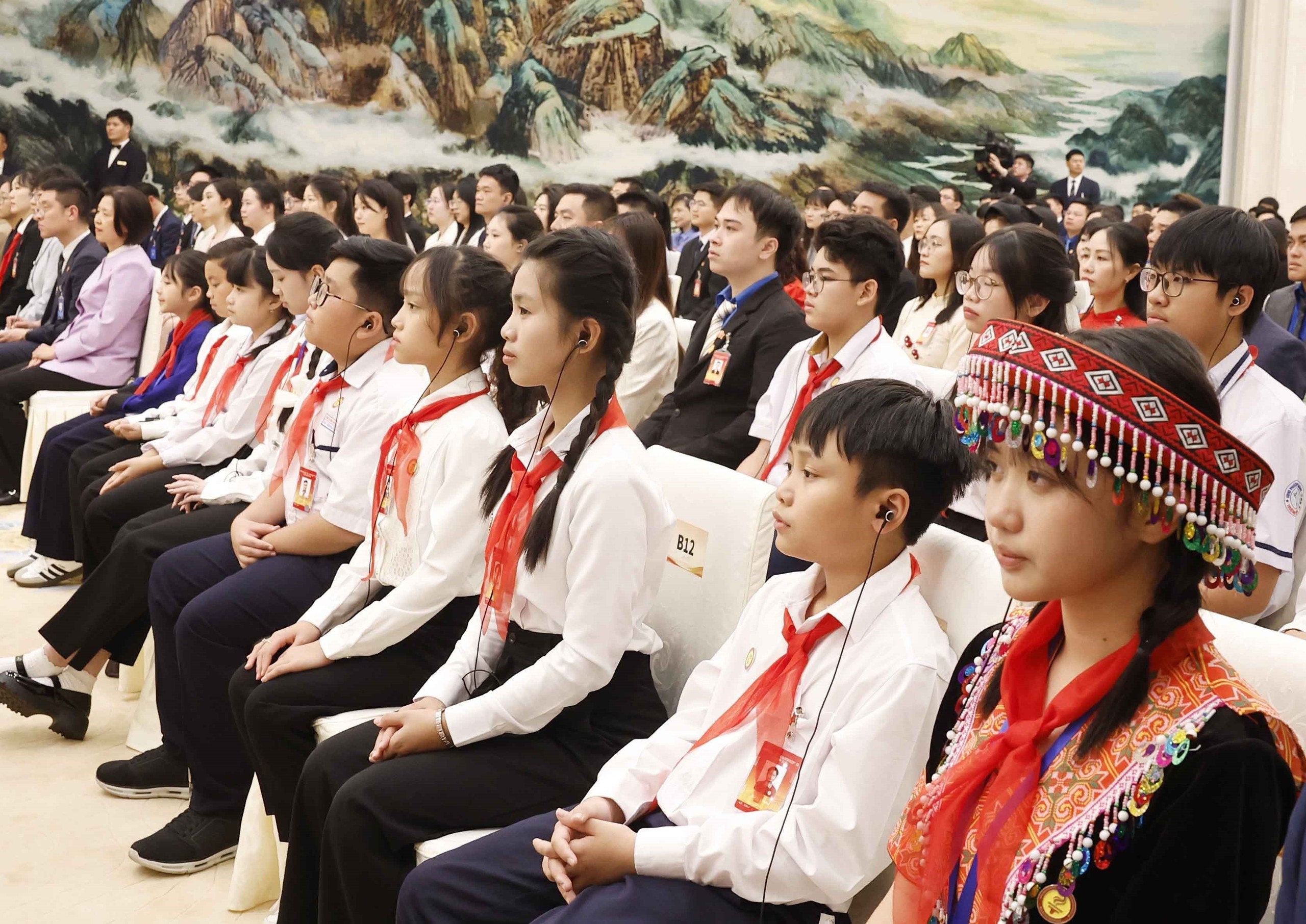 Bồi dưỡng nền tảng hữu nghị Việt - Trung cho thế hệ tương lai- Ảnh 3. Bồi dưỡng nền tảng hữu nghị Việt - Trung cho thế hệ tương lai- Ảnh 3.