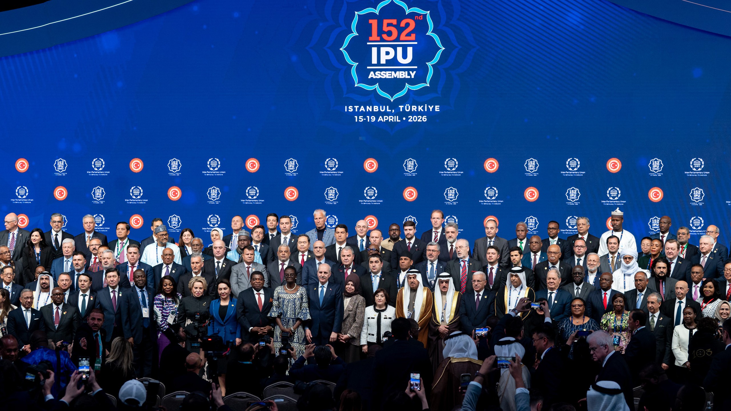 Chủ tịch Quốc hội dự khai mạc Đại hội đồng Liên minh Nghị viện thế giới lần thứ 152 - Ảnh 1.