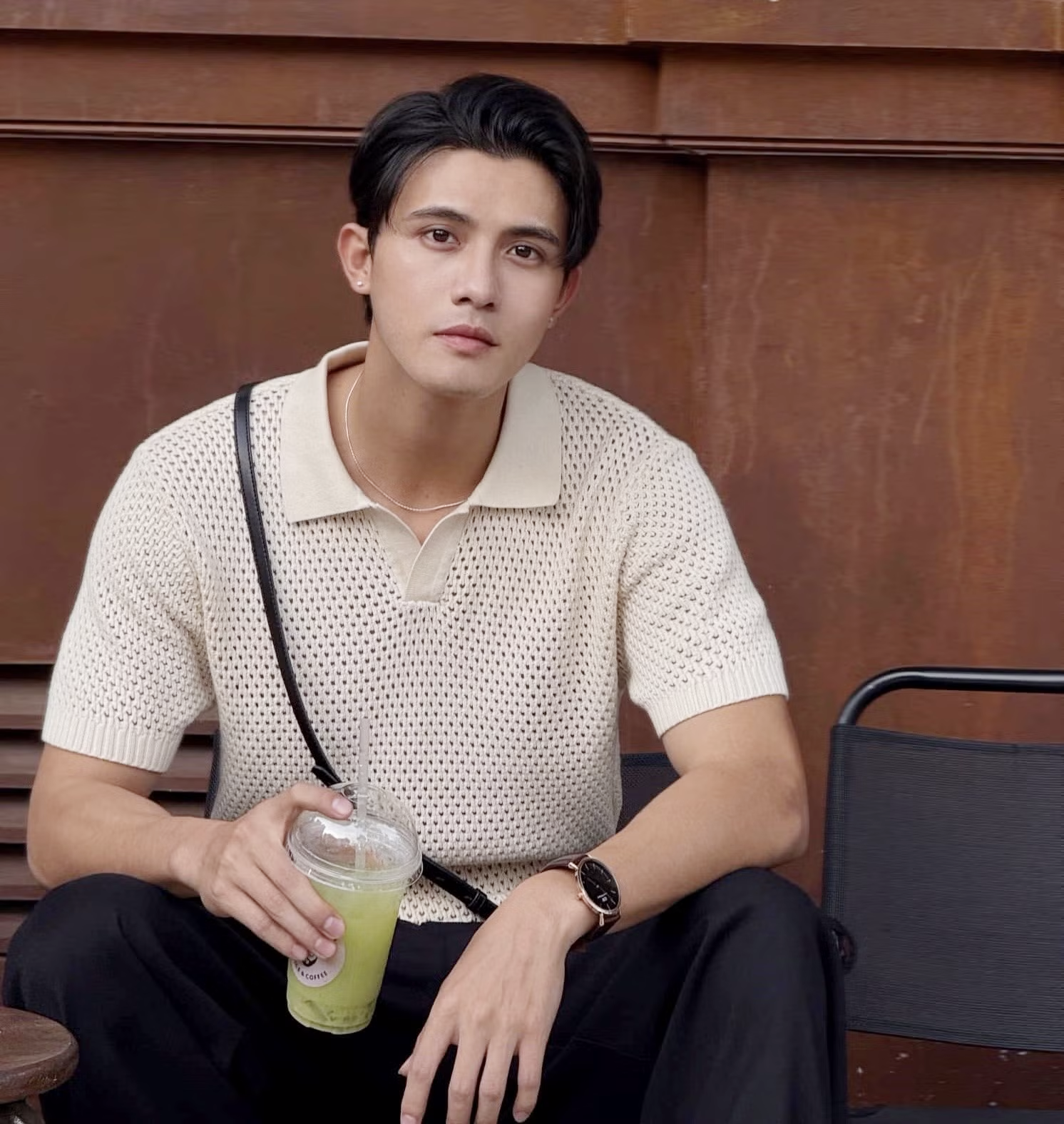 Mỹ nam thế hệ mới với gương mặt hoàn hảo chuẩn 