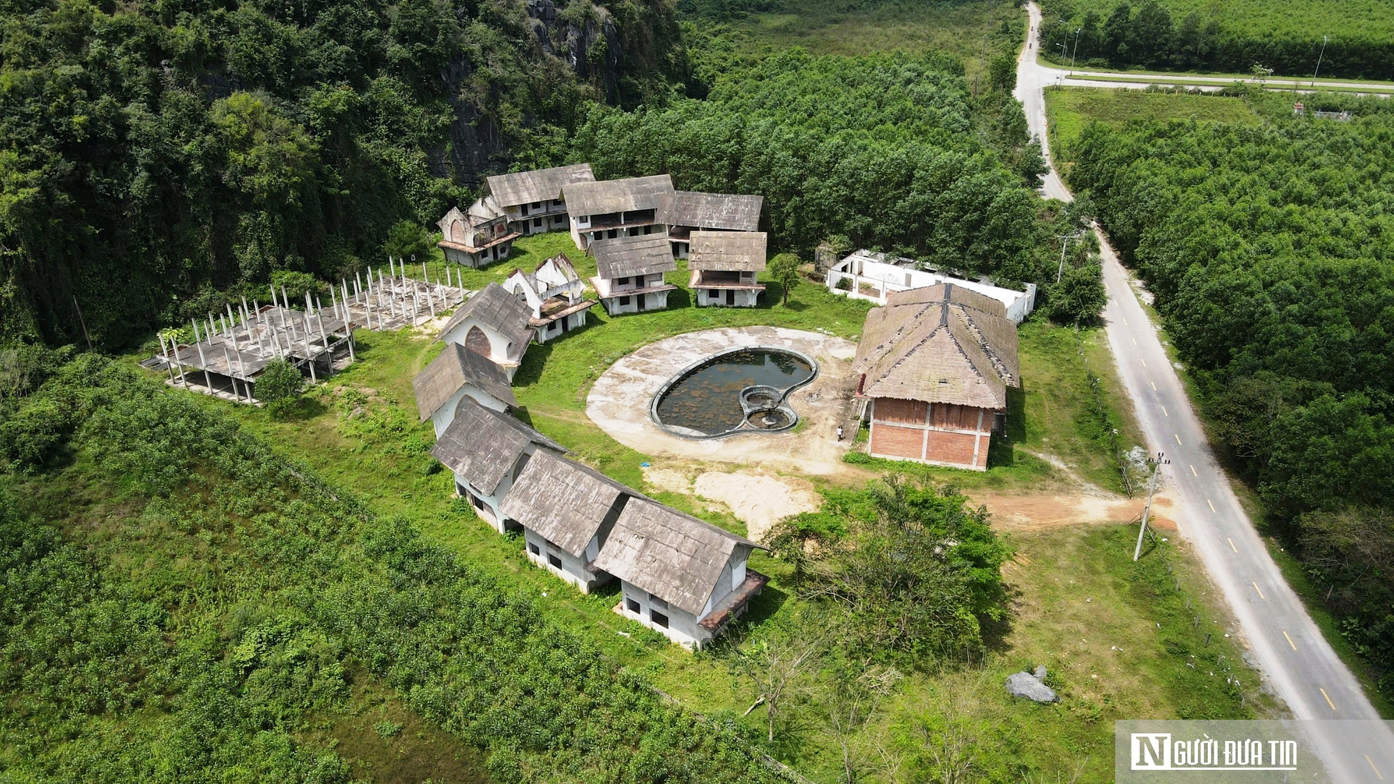 Nhiều dự án dang dở tại trung tâm du lịch Phong Nha- Ảnh 1.