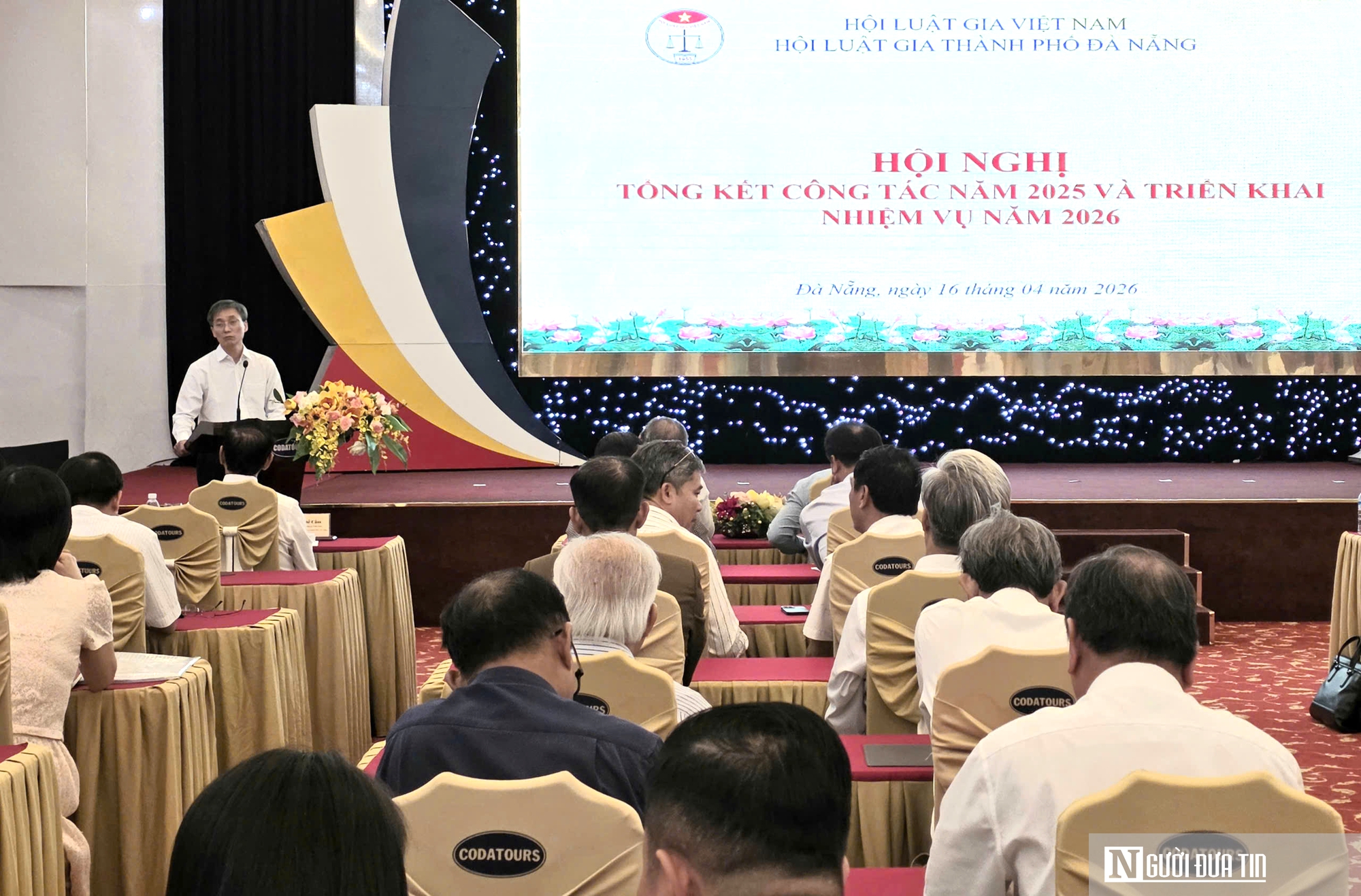 Chủ tịch Hội Luật gia Việt Nam: Tăng cường bám sát thực tiễn, phát huy vai trò pháp lý tại cơ sở- Ảnh 3. Chủ tịch Hội Luật gia Việt Nam: Tăng cường bám sát thực tiễn, phát huy vai trò pháp lý tại cơ sở- Ảnh 3.