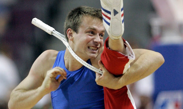 Dị nh&acirc;n &ldquo;người cao su&rdquo; v&agrave; h&agrave;nh tr&igrave;nh ph&aacute; vỡ mọi giới hạn cơ thể  - Ảnh 4.