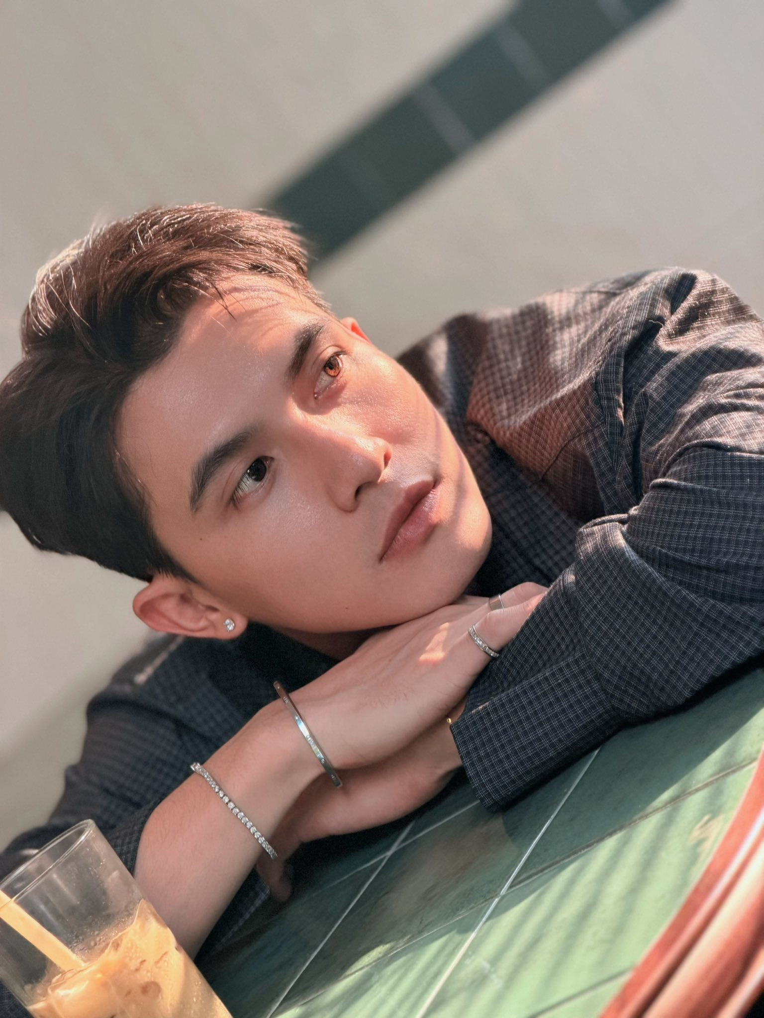 Mỹ nam thế hệ mới với gương mặt hoàn hảo chuẩn 