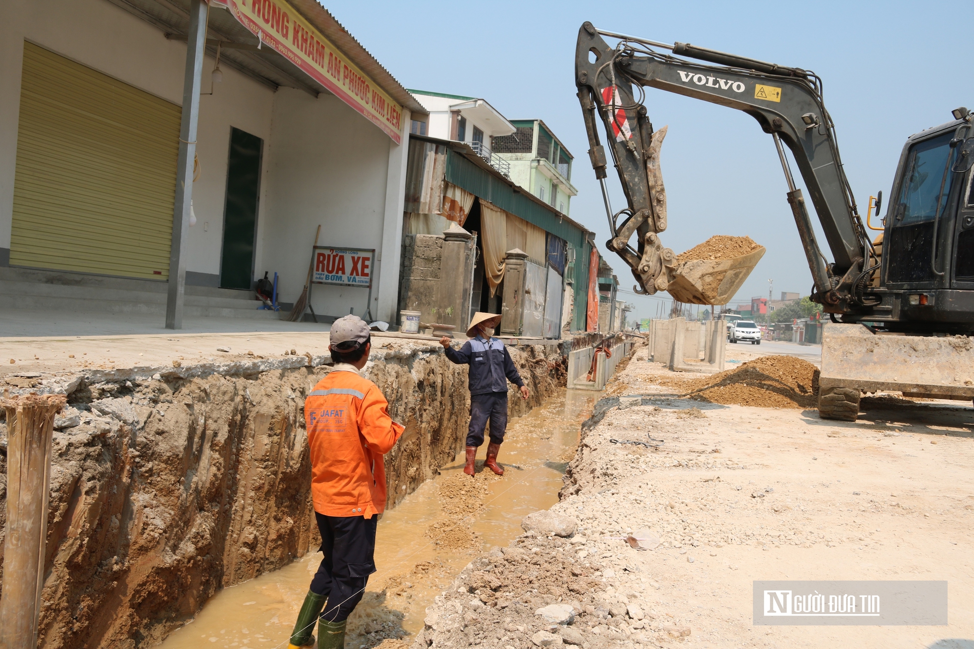 Tháo gỡ vướng mắc, đẩy nhanh tiến độ các công trình giao thông trọng điểm- Ảnh 2.