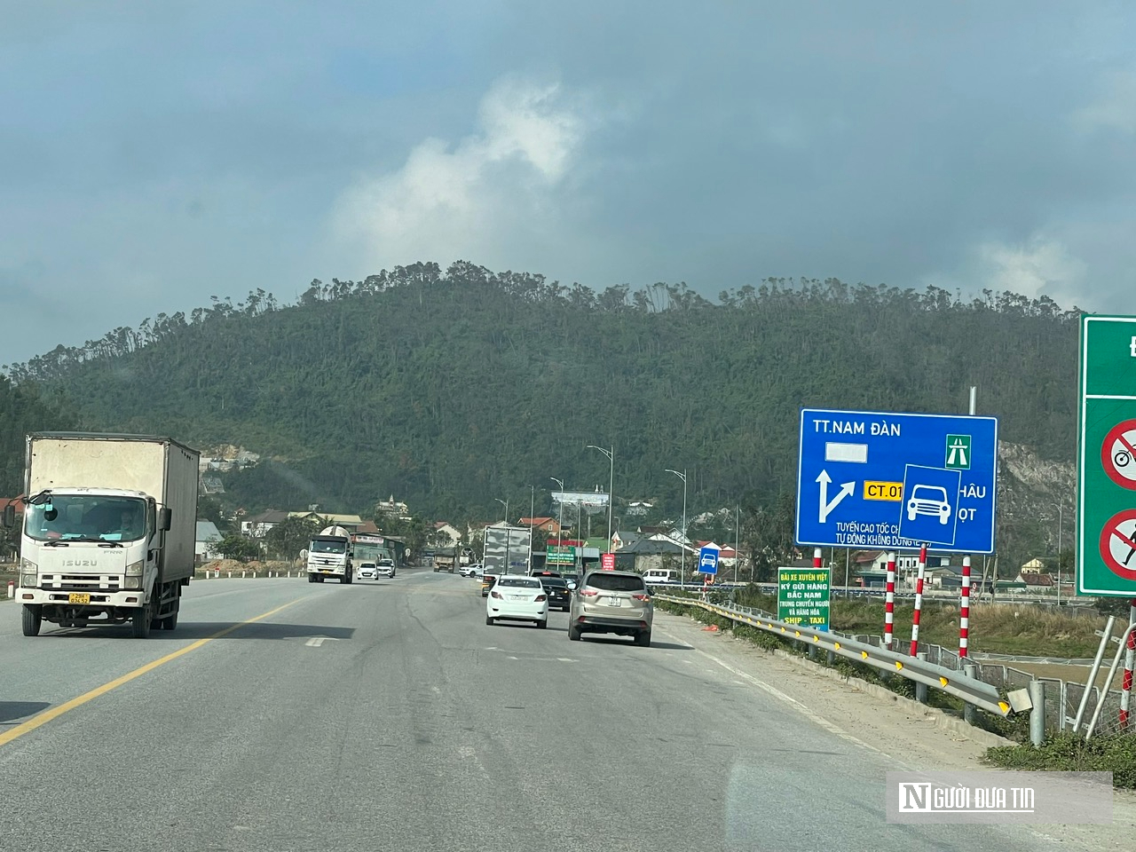 Tháo gỡ vướng mắc, đẩy nhanh tiến độ các công trình giao thông trọng điểm- Ảnh 4.