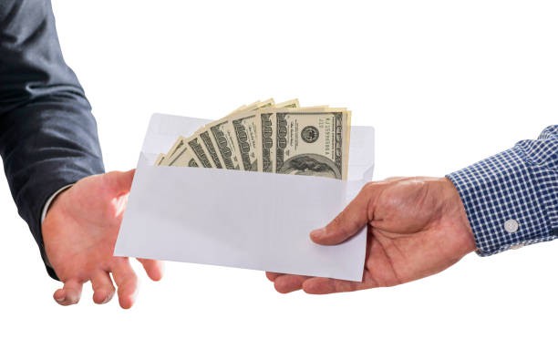 Cứu người và phạm luật - Ảnh 2.