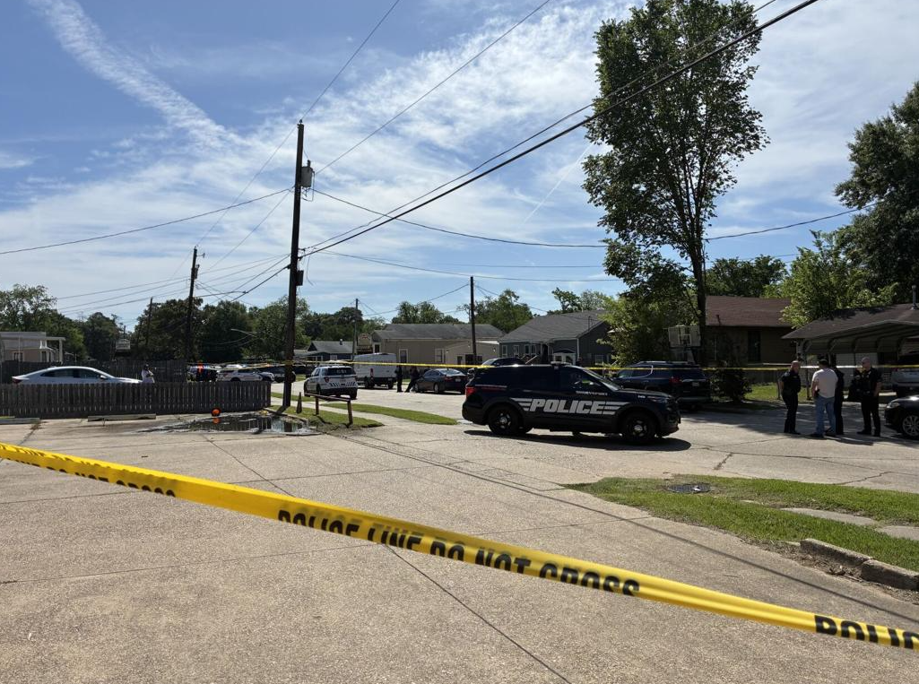 Xả súng ở Louisiana: 8 trẻ em thiệt mạng, nghi phạm bị bắn tử vong khi trốn chạy- Ảnh 1.