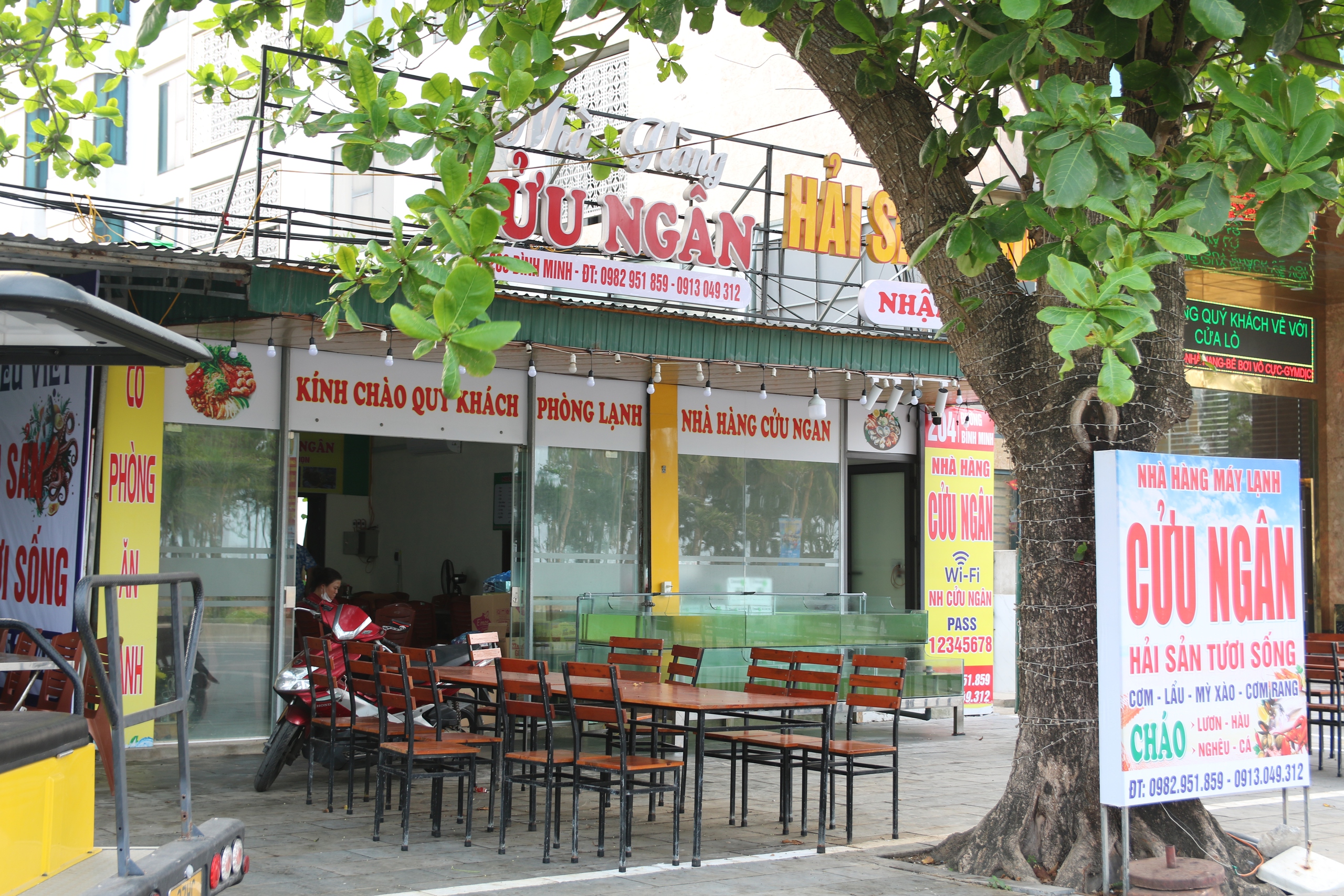 Cửa L&ograve; gấp r&uacute;t "thay &aacute;o mới" sẵn s&agrave;ng đ&oacute;n kh&aacute;ch m&ugrave;a du lịch biển- Ảnh 9.