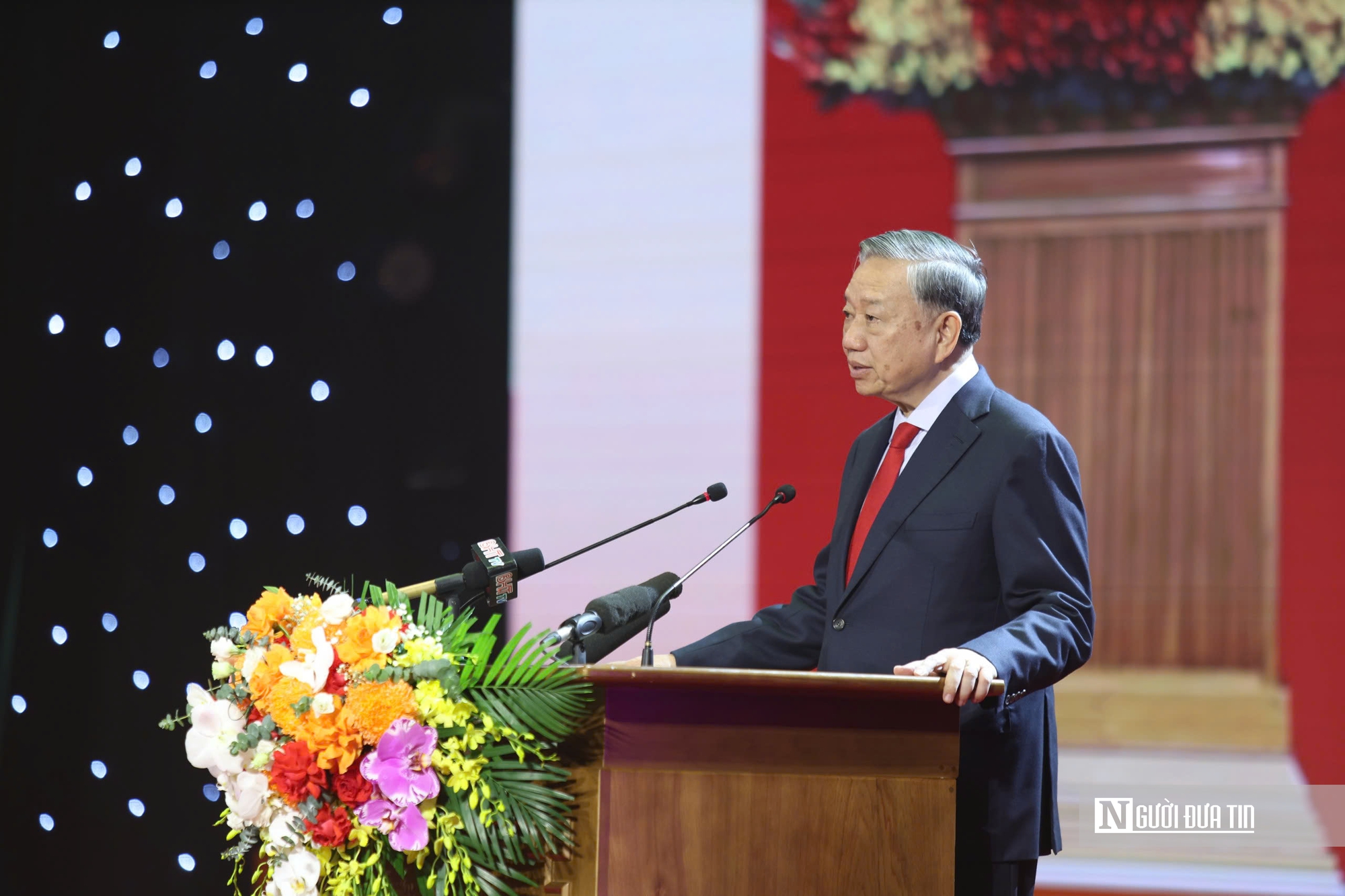 Tổng B&iacute; thư, Chủ tịch nước T&ocirc; L&acirc;m dự Lễ kỷ niệm 120 năm Ng&agrave;y sinh Tổng B&iacute; thư H&agrave; Huy Tập - Ảnh 3.