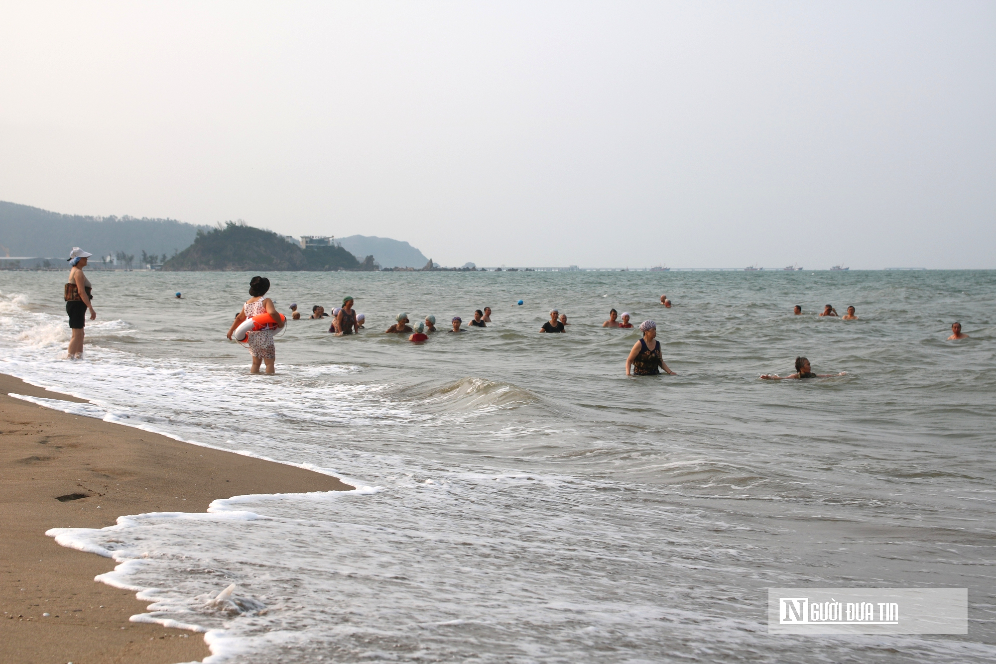 Cửa L&ograve; gấp r&uacute;t "thay &aacute;o mới" sẵn s&agrave;ng đ&oacute;n kh&aacute;ch m&ugrave;a du lịch biển- Ảnh 11.