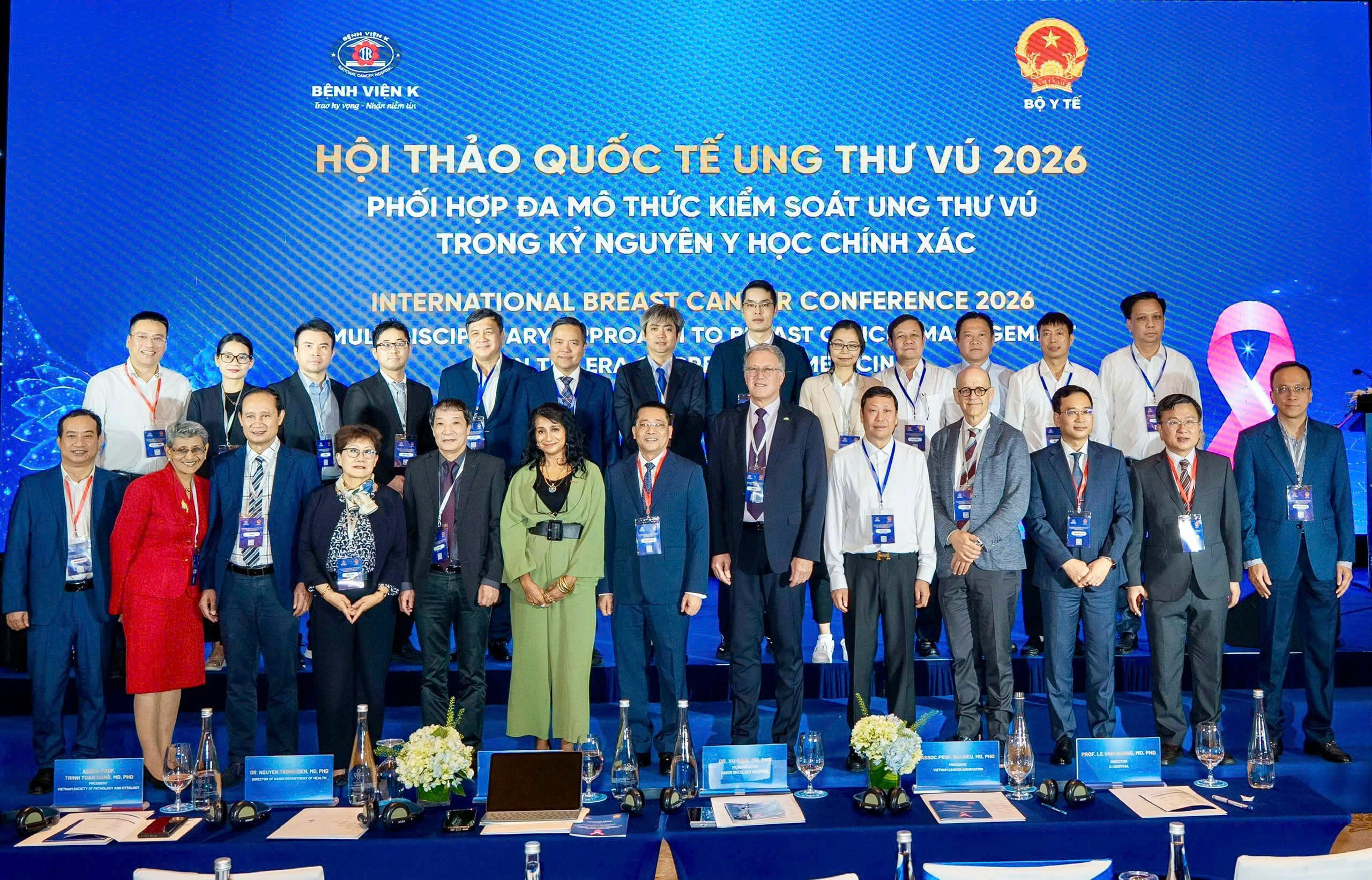 Hơn 24.500 phụ nữ mắc mới ung thư vú mỗi năm - Ảnh 2.