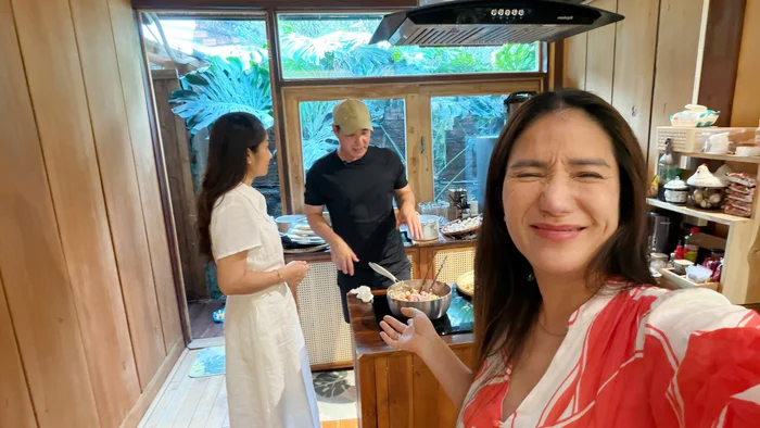 Nam diễn viên nổi tiếng: Tuổi U60 độc thân, vui vẻ bên người đặc biệt gắn bó 30 năm - Ảnh 5.