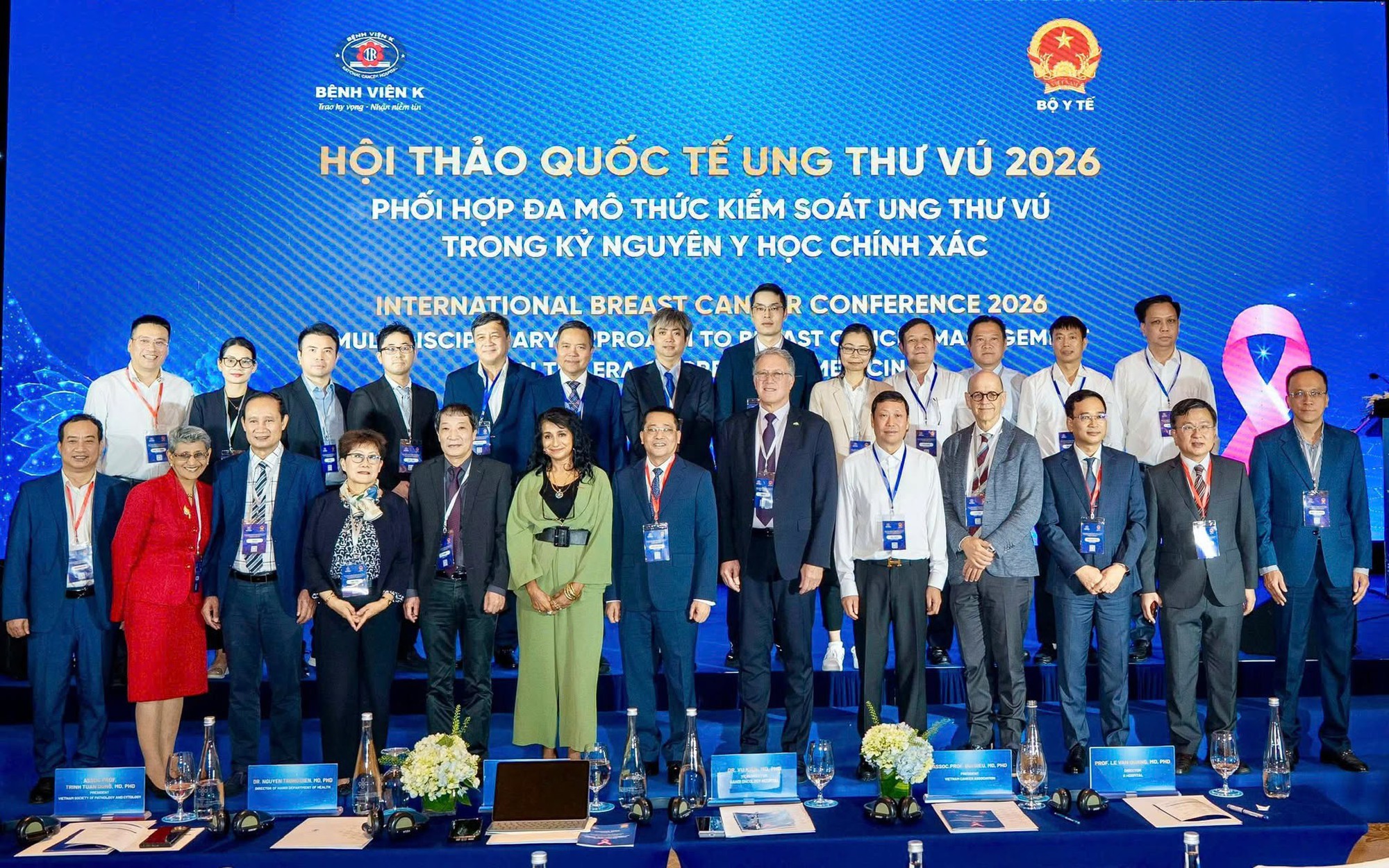 Hội thảo quốc tế về ung thư vú lần đầu tiên được tổ chức chuyên sâu theo từng giai đoạn bệnh